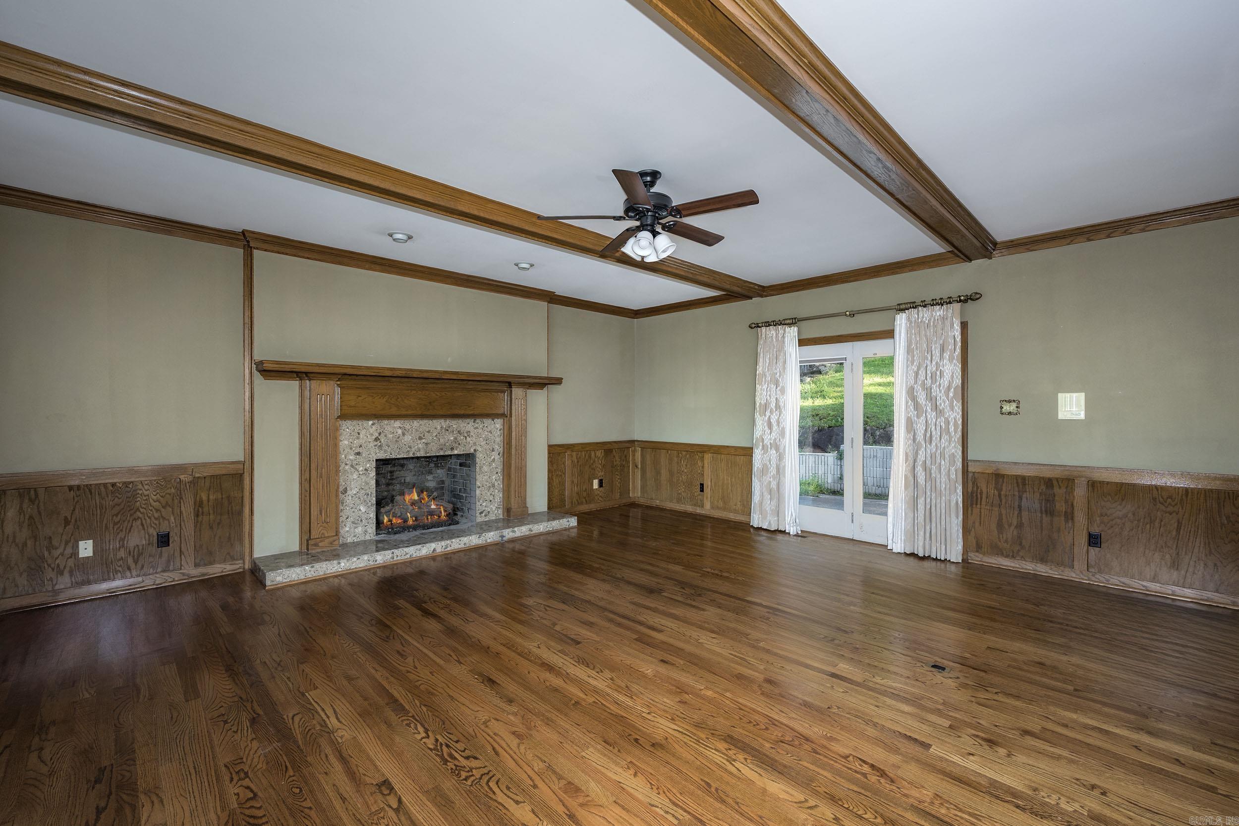 1505 Hillsborough Lane