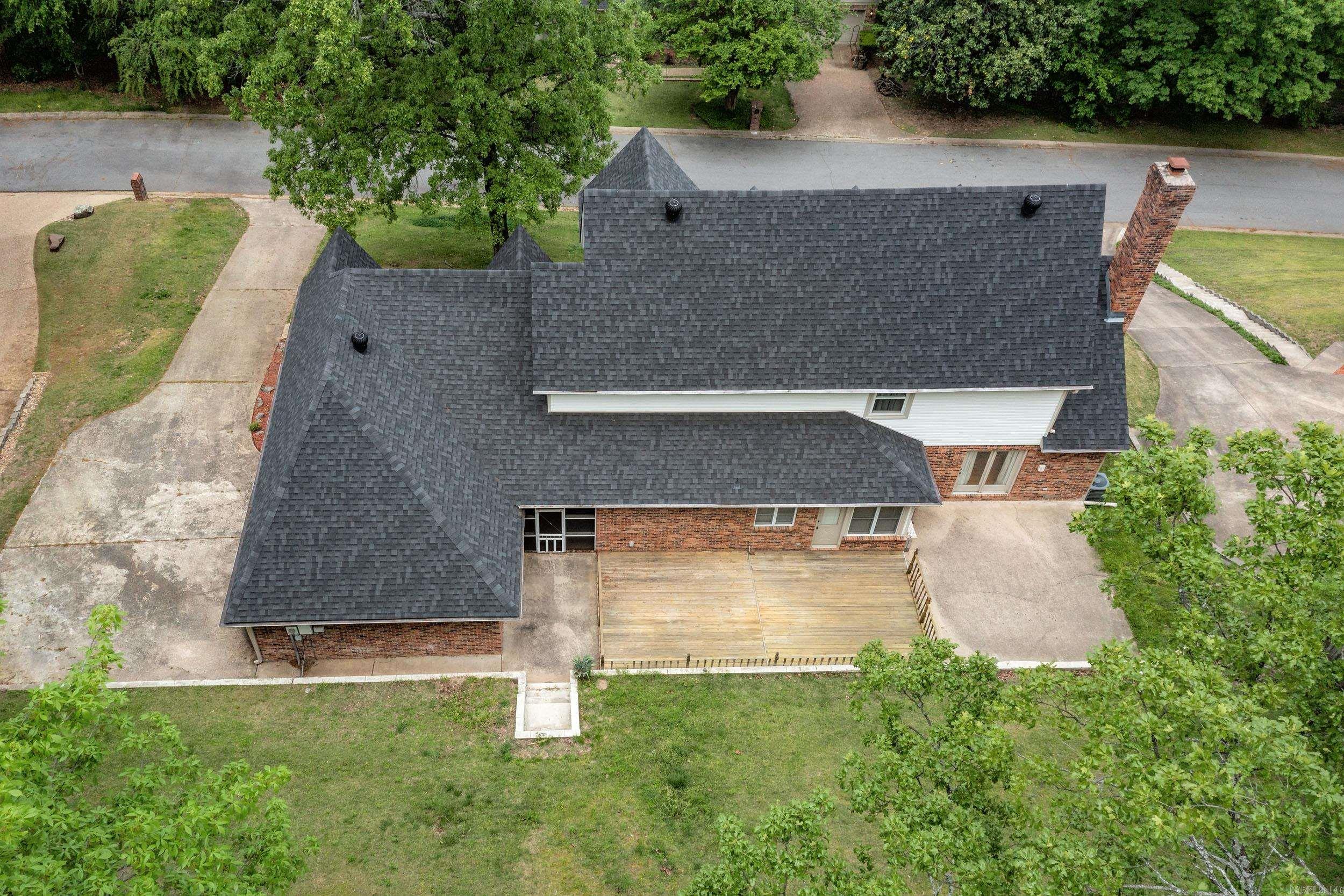 1505 Hillsborough Lane