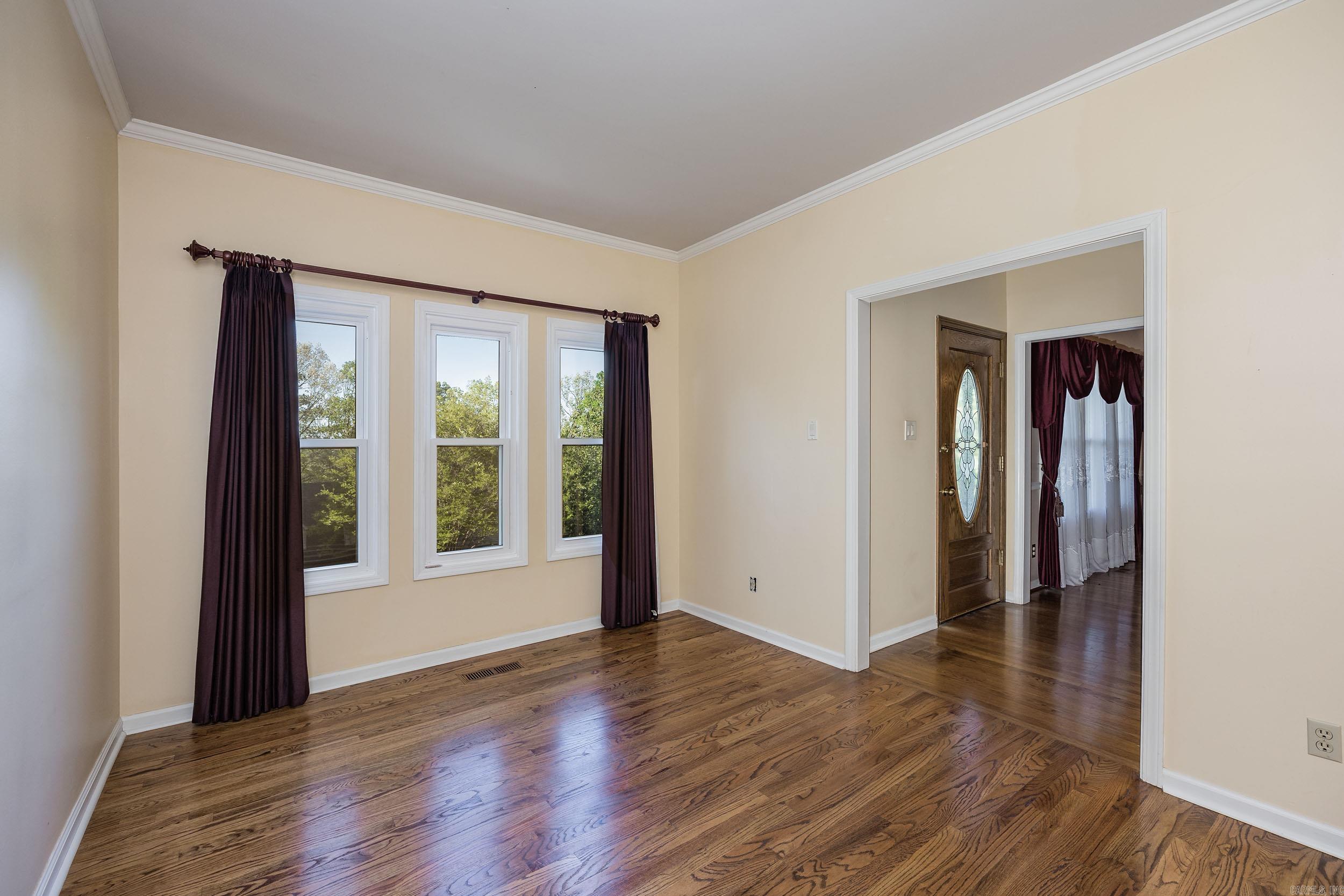 1505 Hillsborough Lane