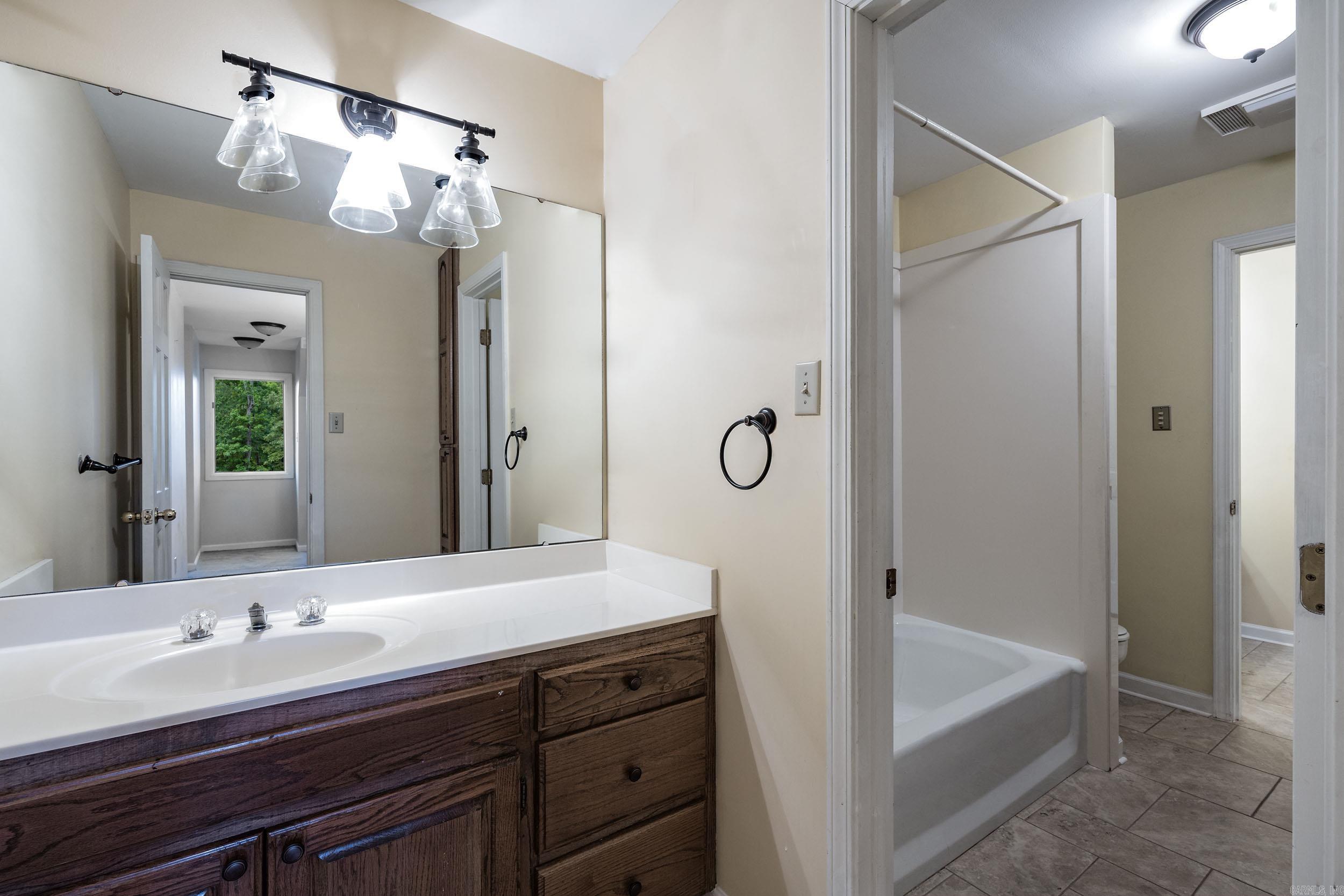 1505 Hillsborough Lane