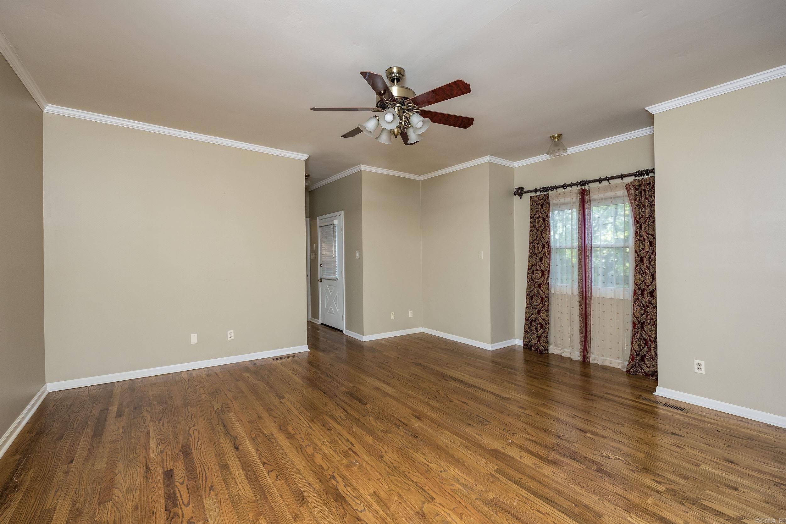 1505 Hillsborough Lane