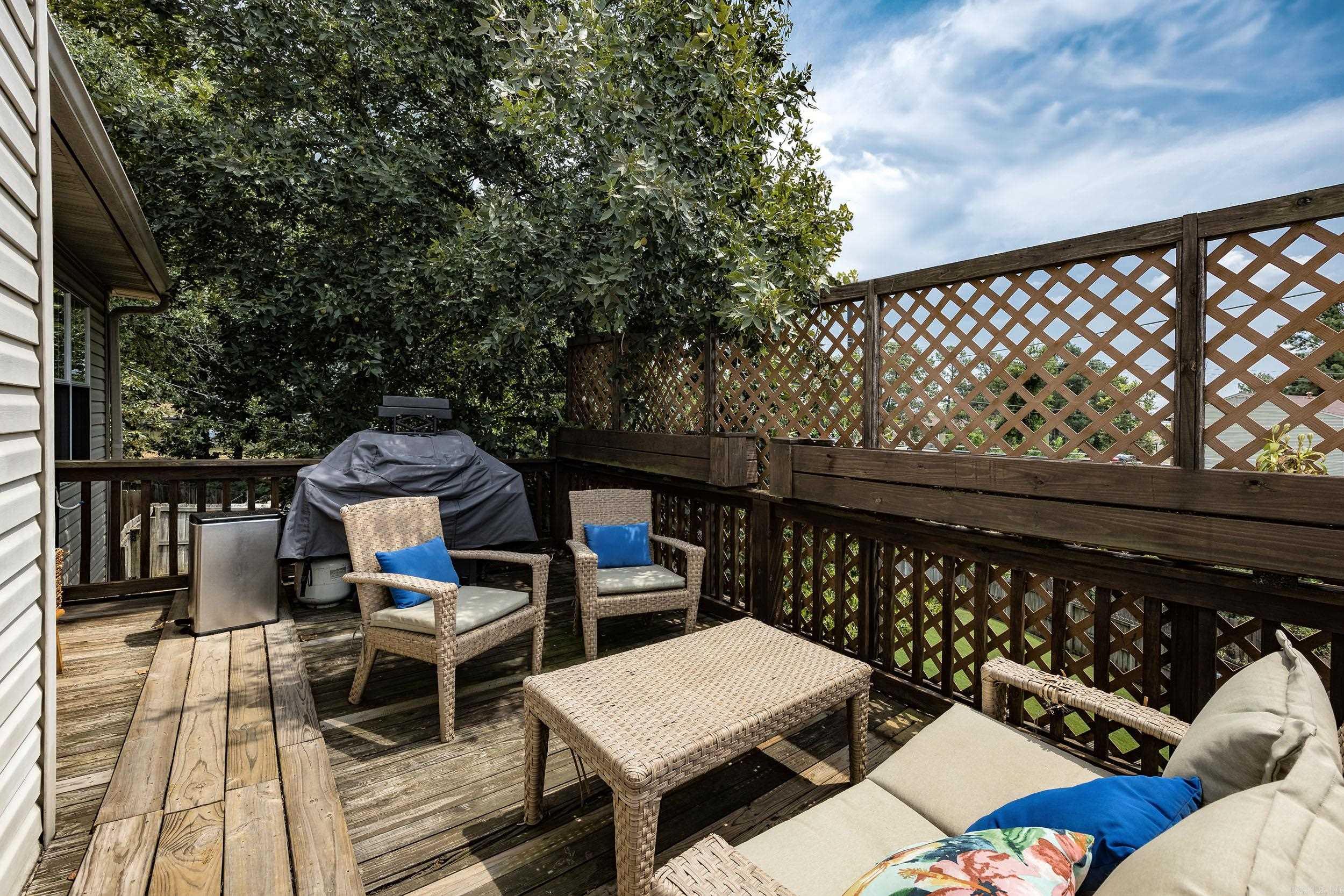 6502 Countrywood Cove