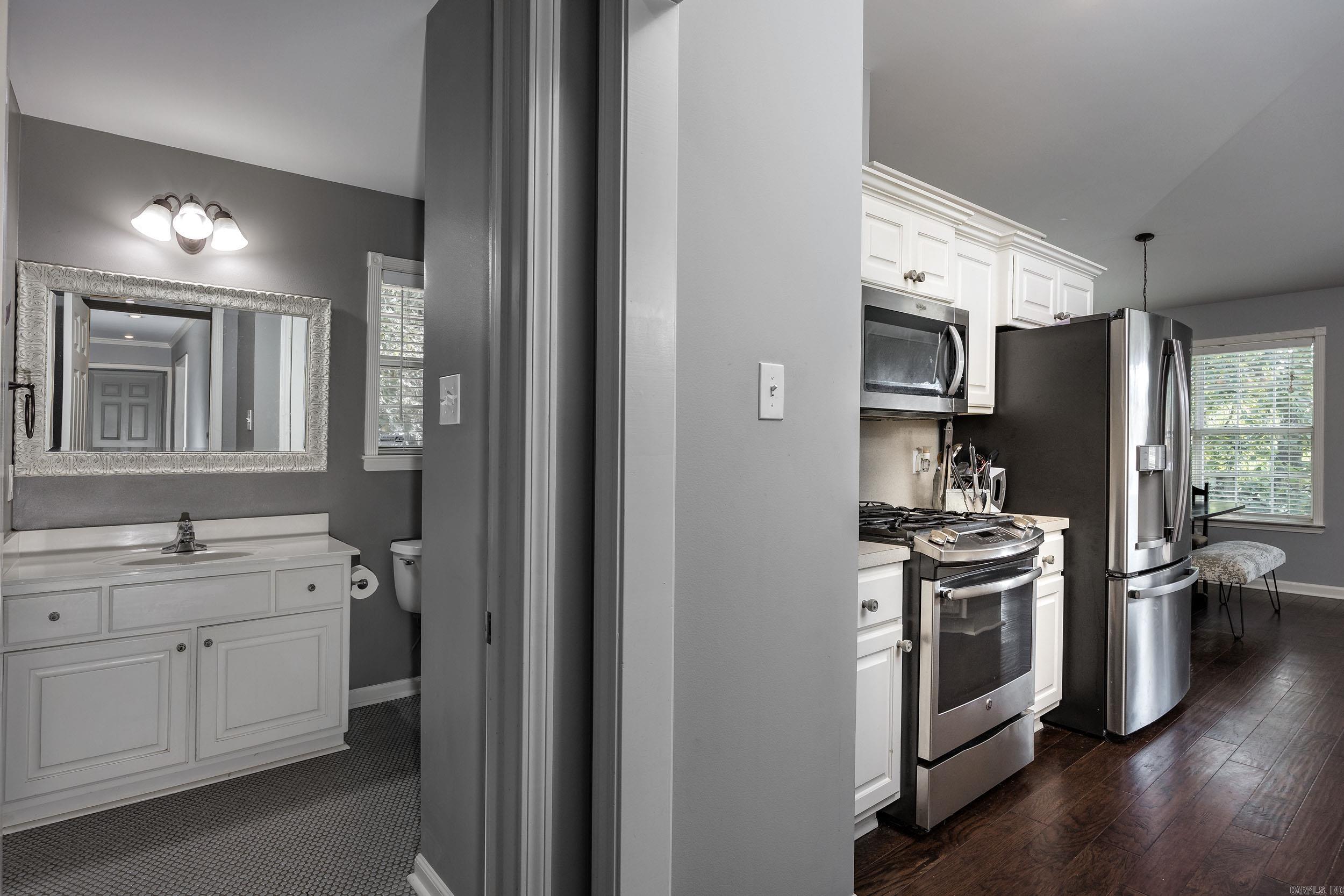 6502 Countrywood Cove