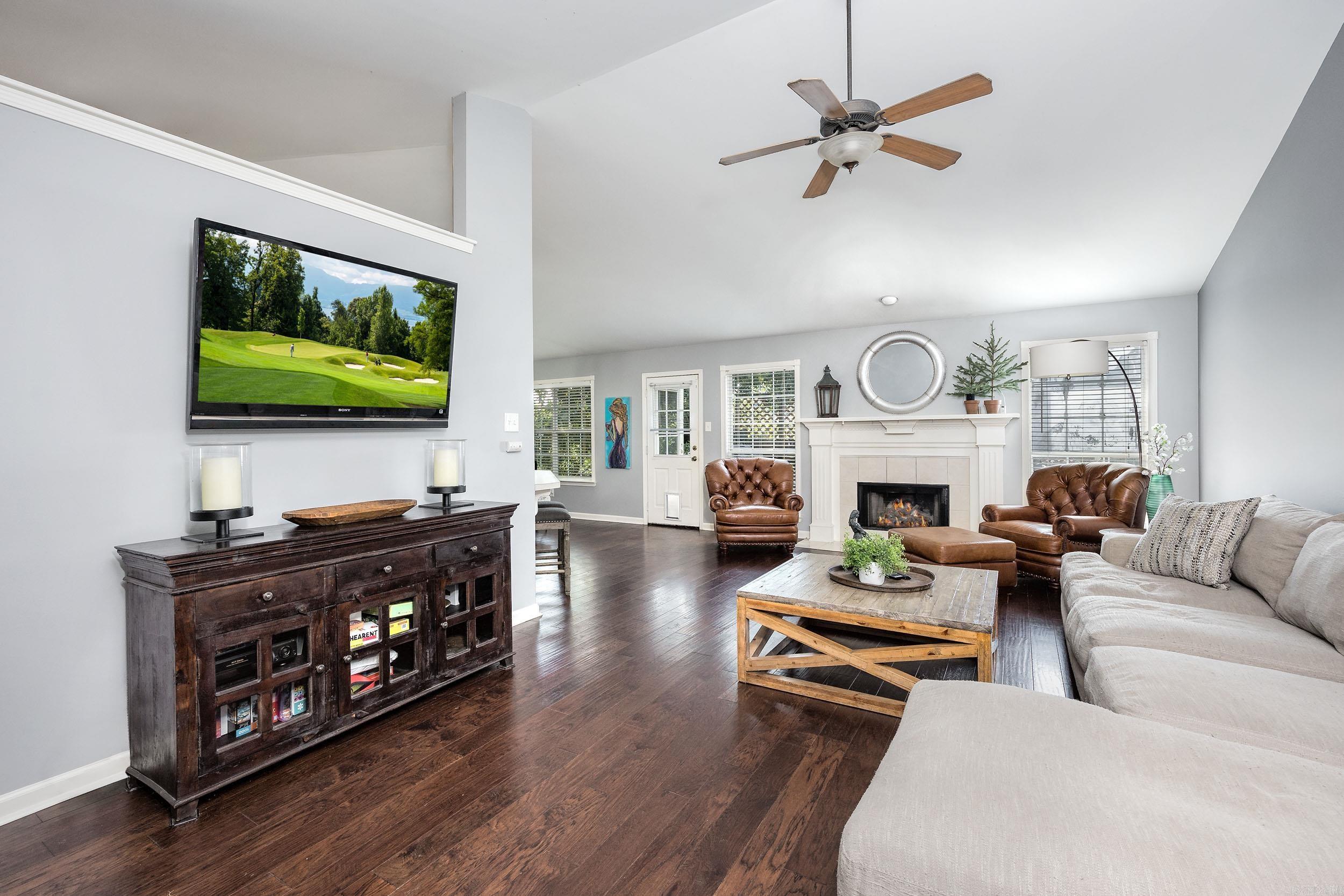 6502 Countrywood Cove