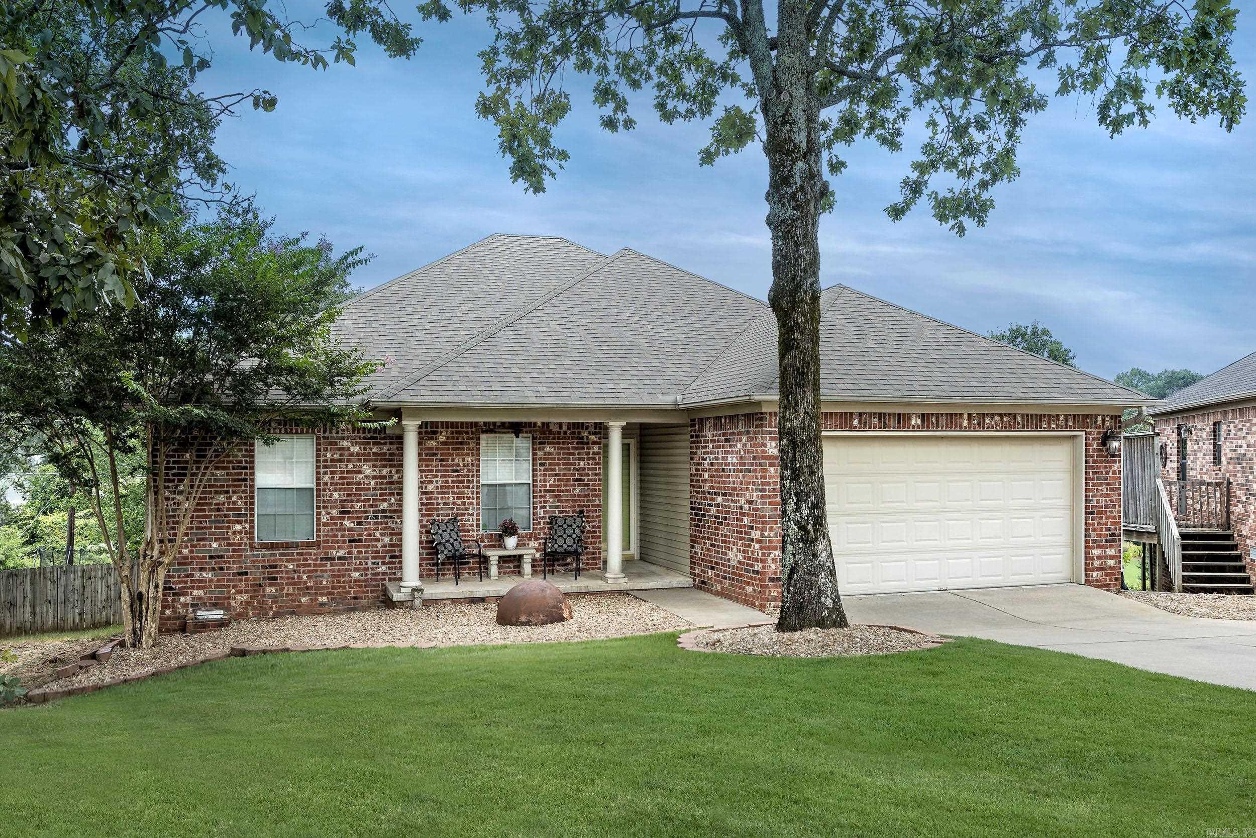 6502 Countrywood Cove