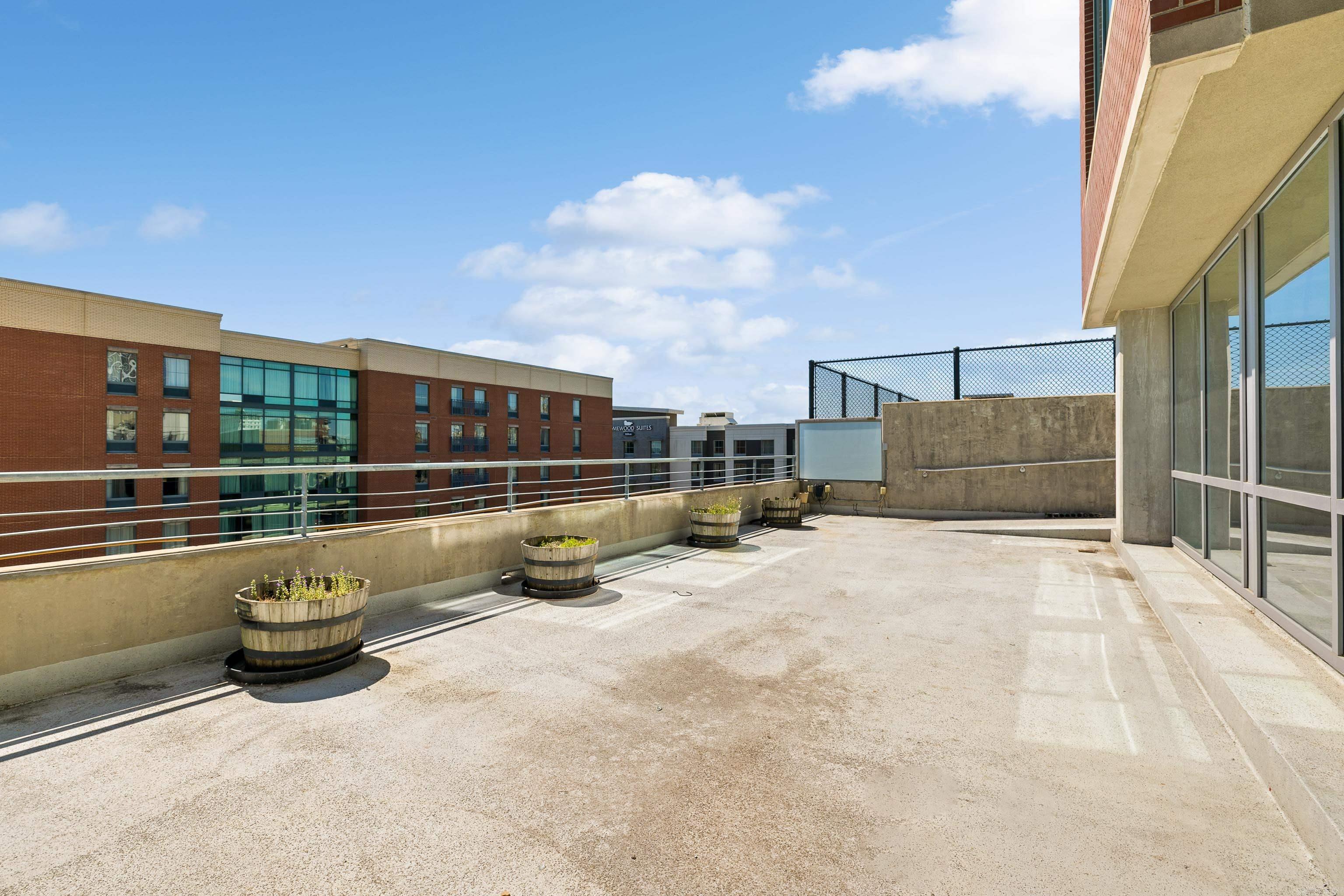 315 Rock Street Unit: 611