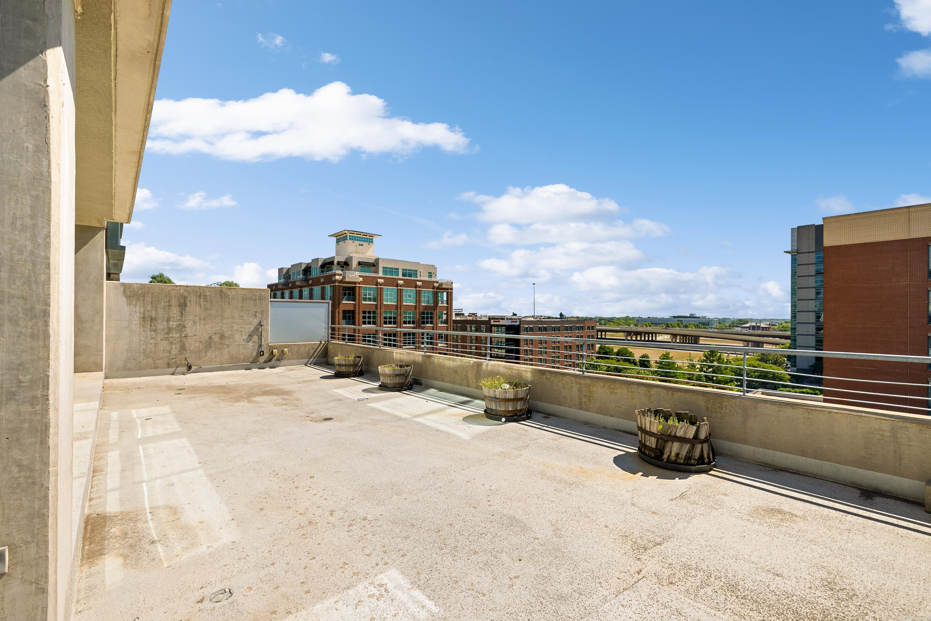 315 Rock Street Unit: 611