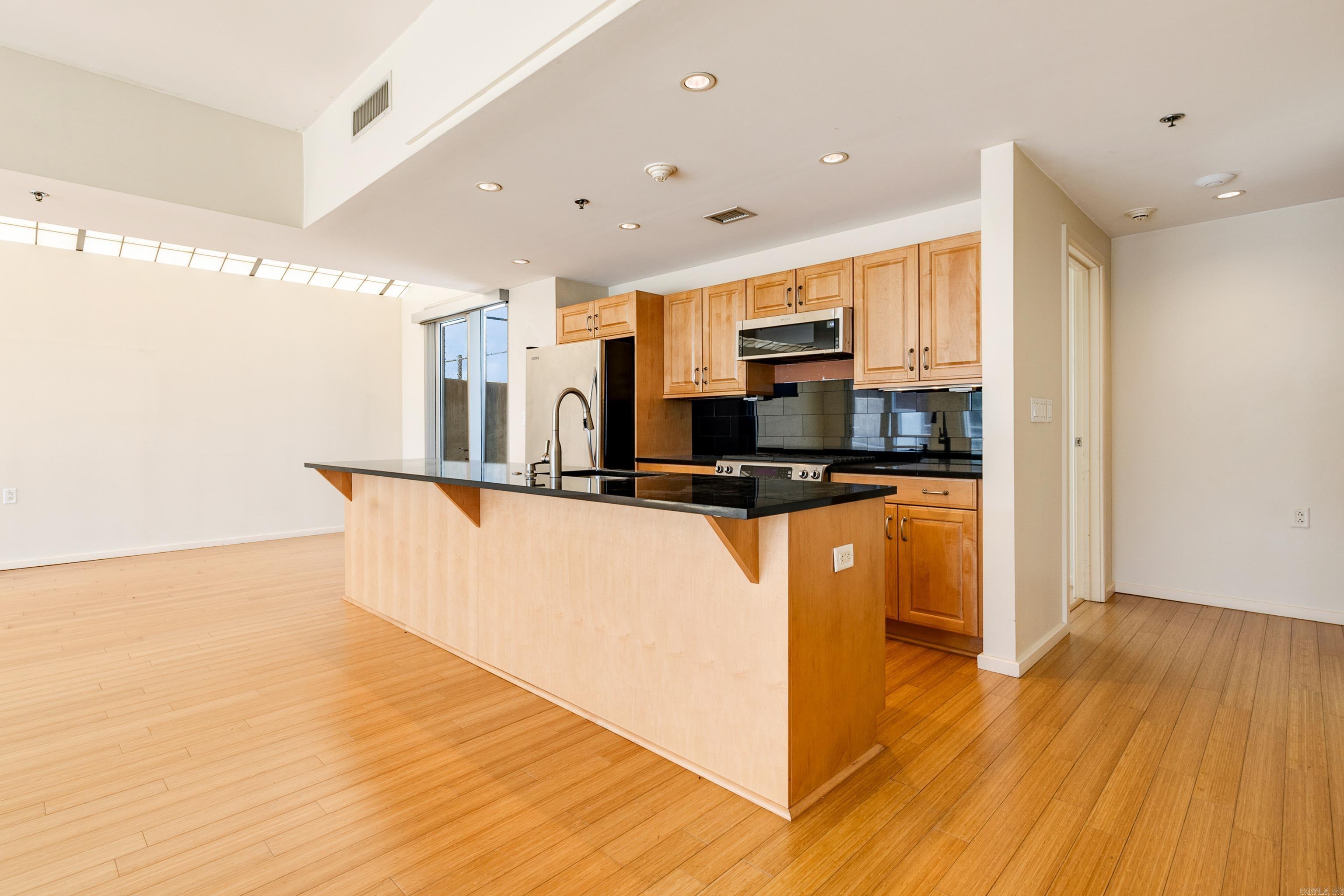 315 Rock Street Unit: 611