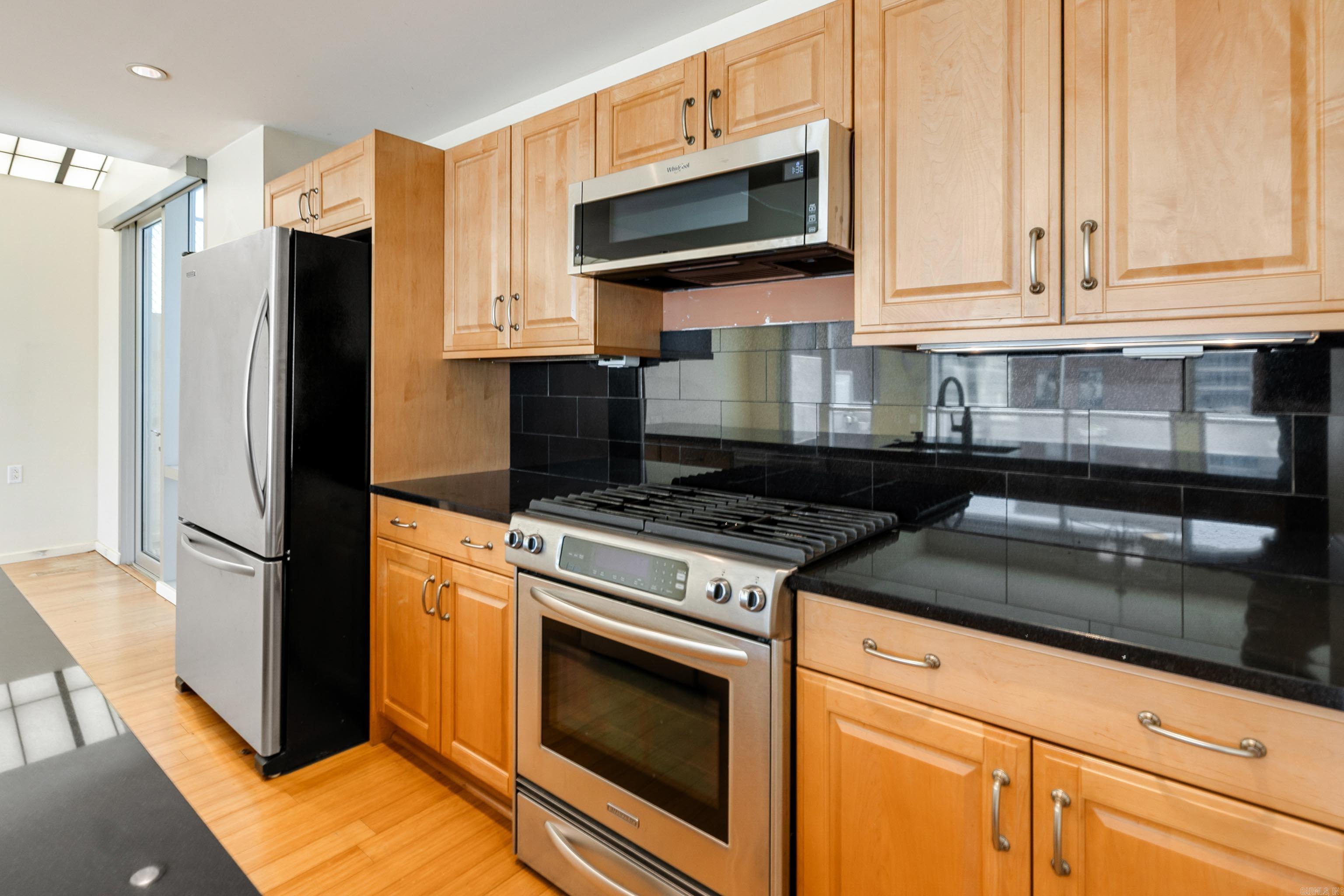 315 Rock Street Unit: 611