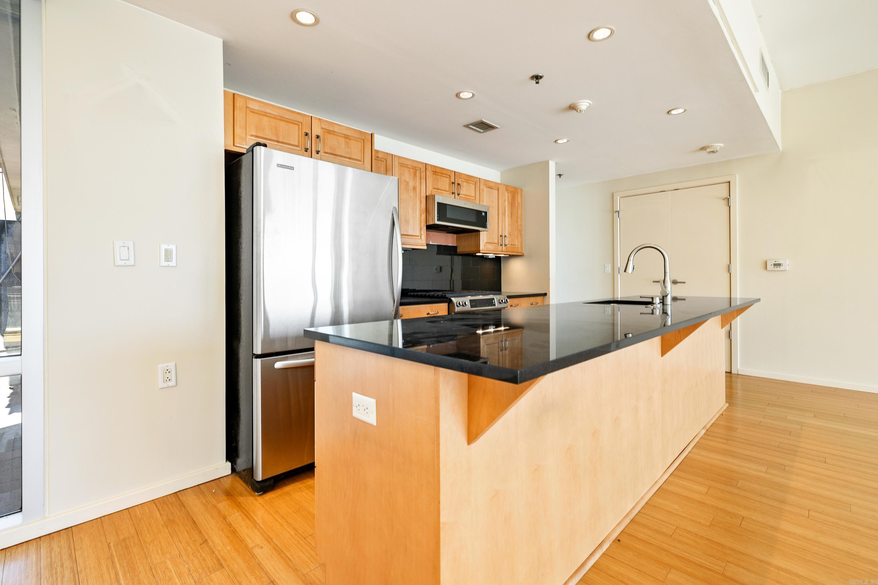 315 Rock Street Unit: 611