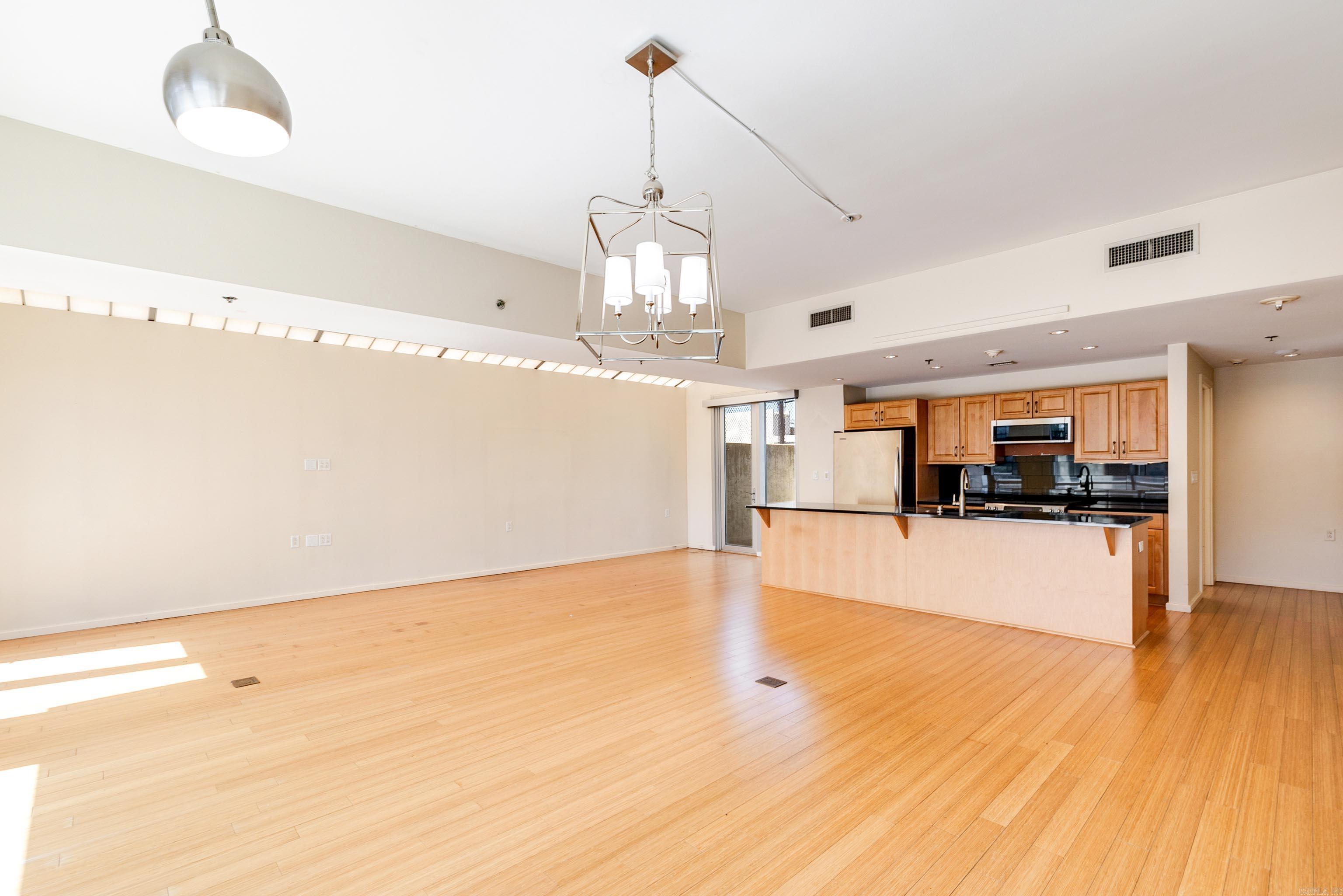 315 Rock Street Unit: 611