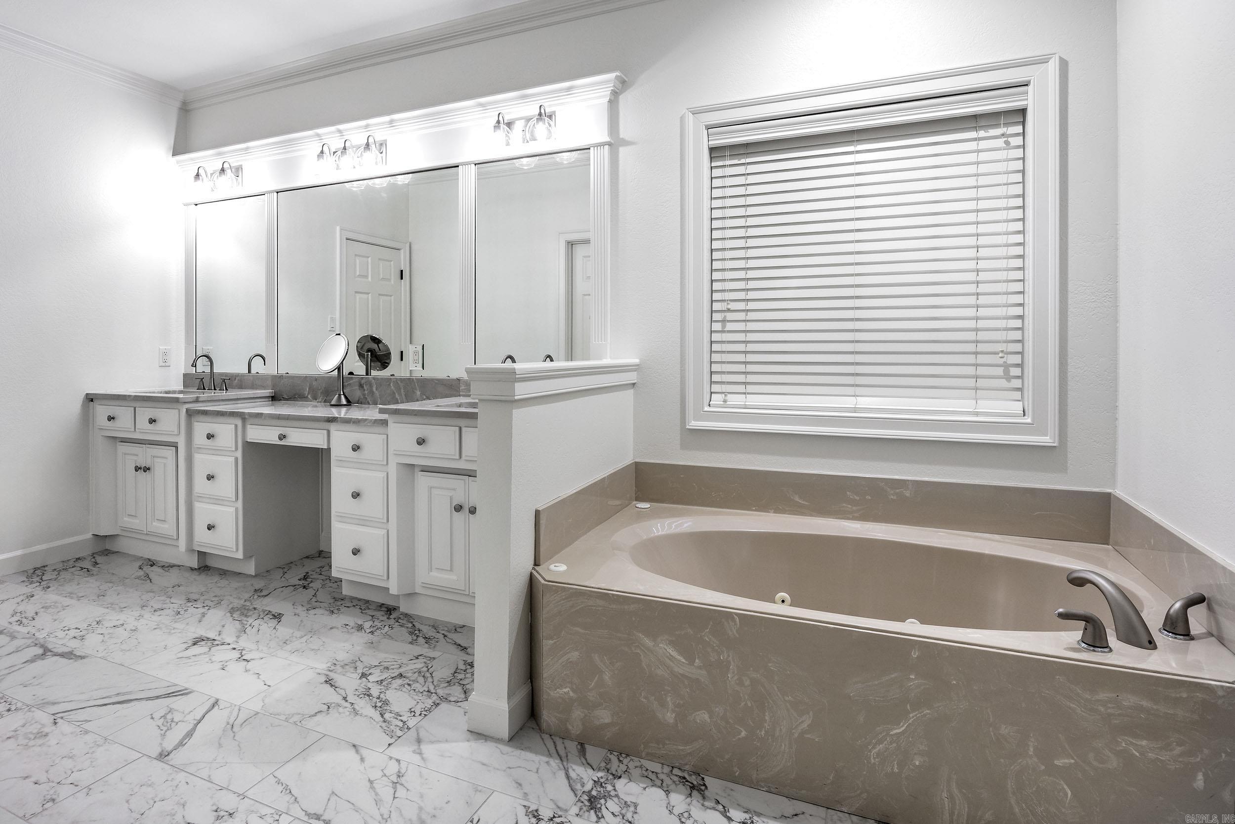 2001 Wellington Woods Drive