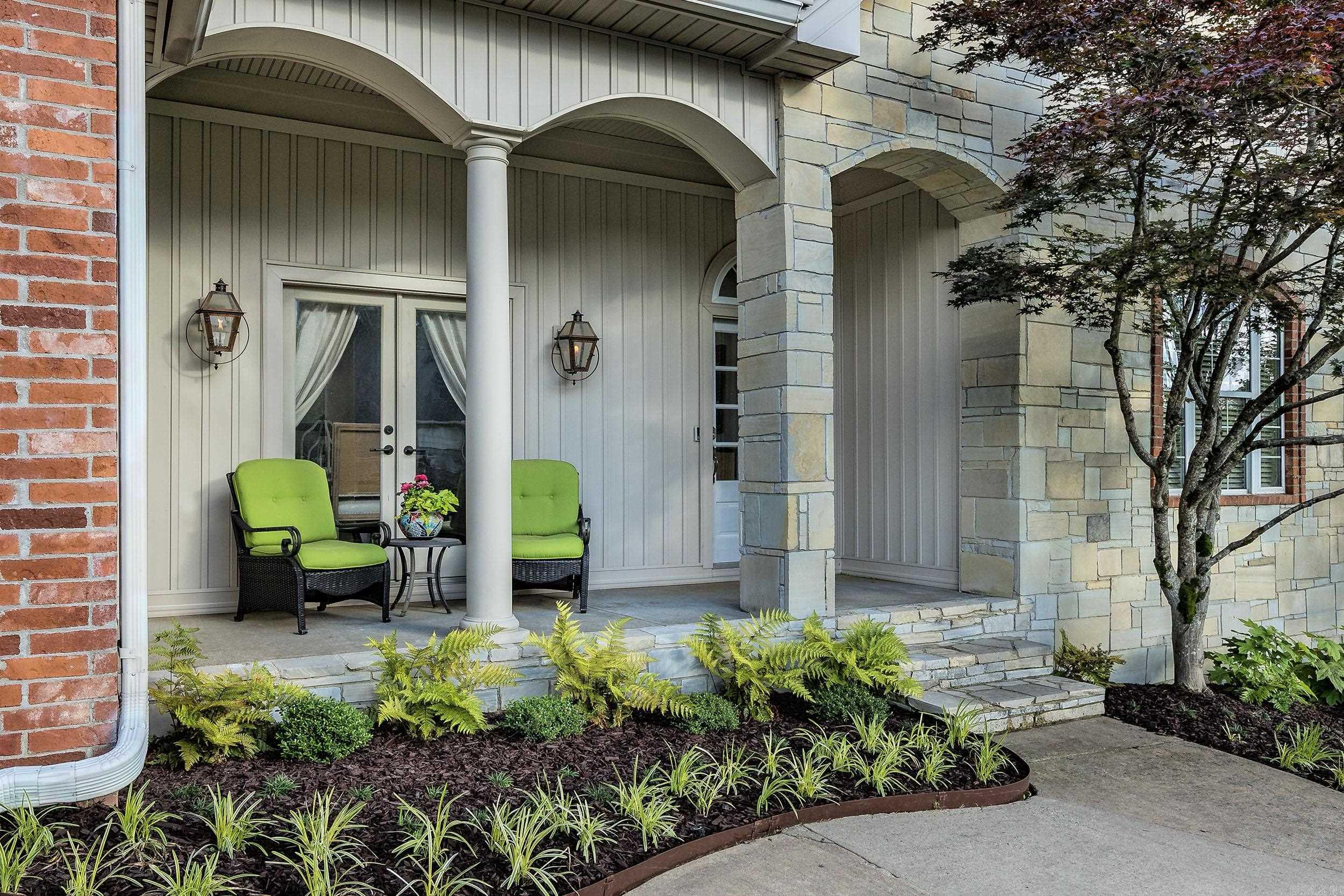 2001 Wellington Woods Drive