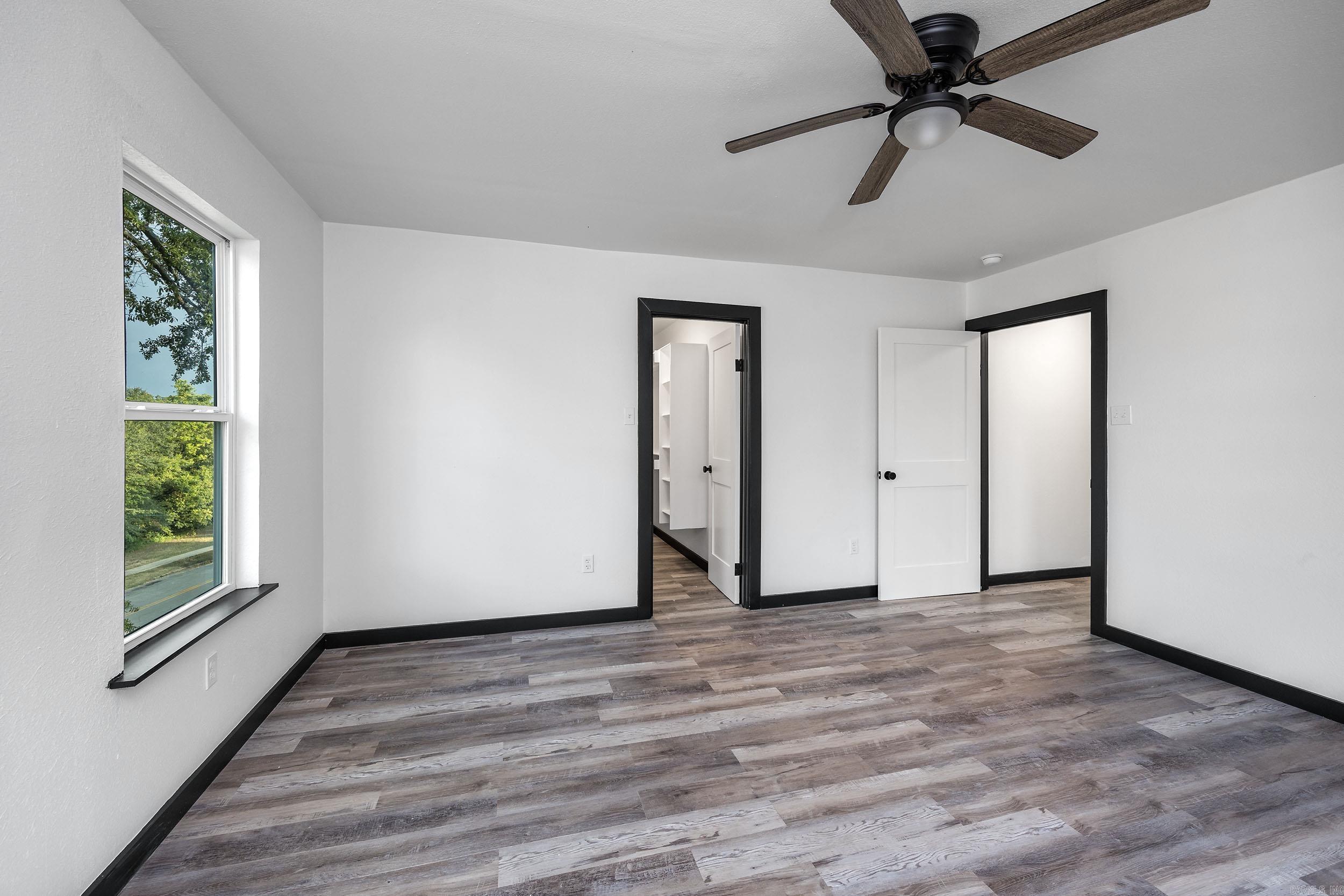 2522 Broadway Street