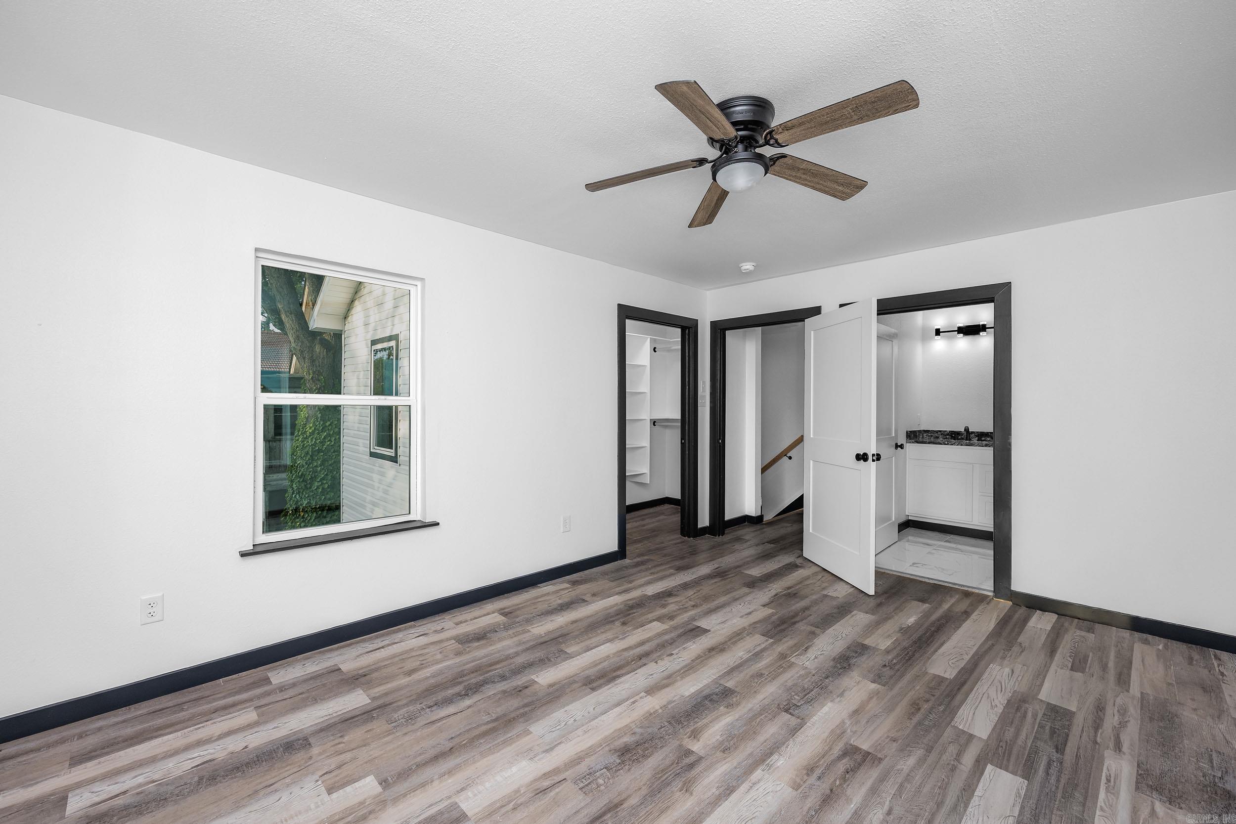 2522 Broadway Street