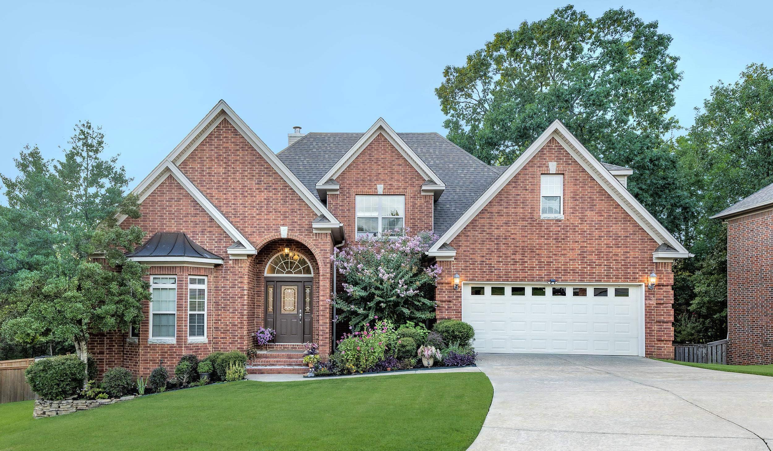 2106 Wellington Woods Drive