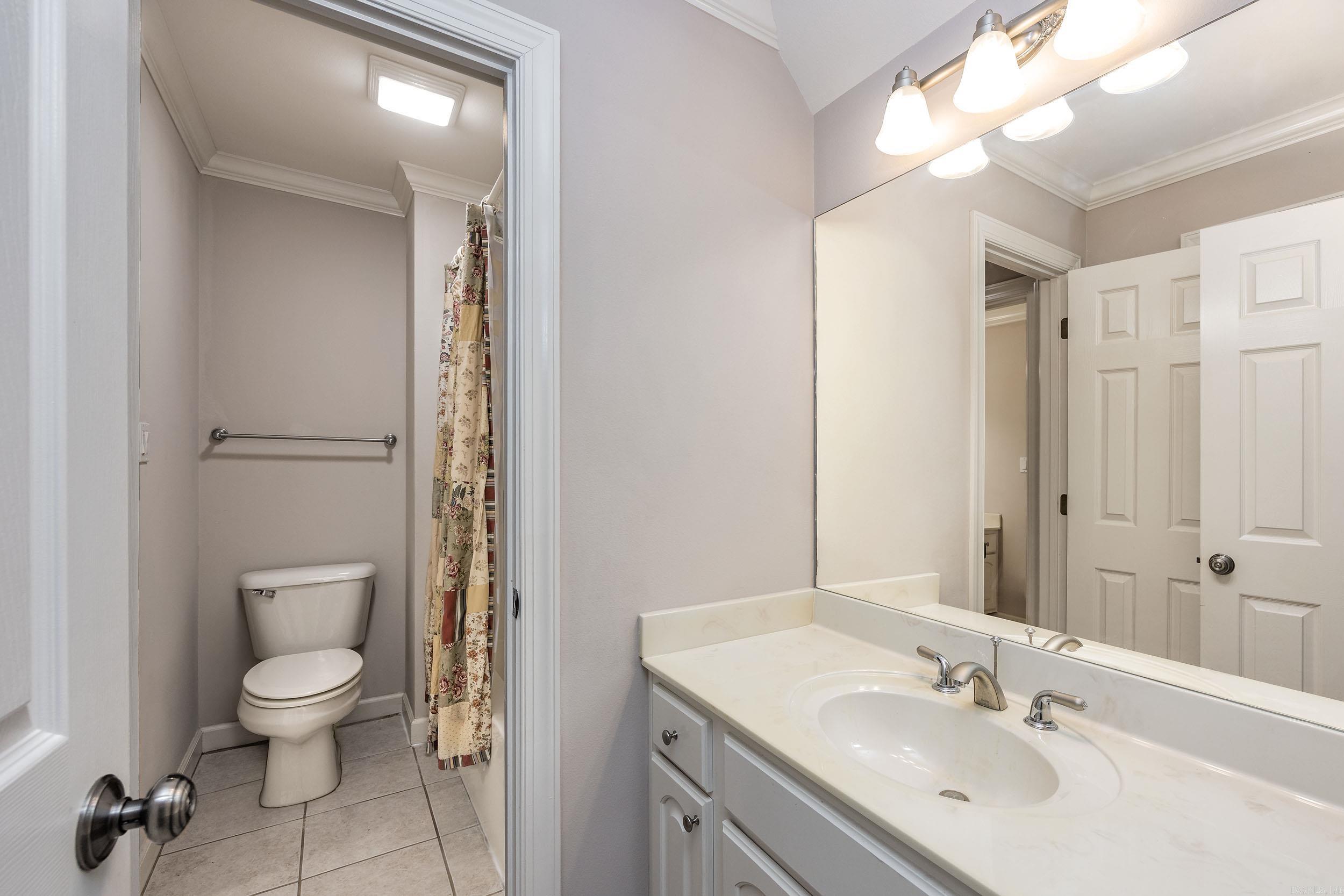 2106 Wellington Woods Drive