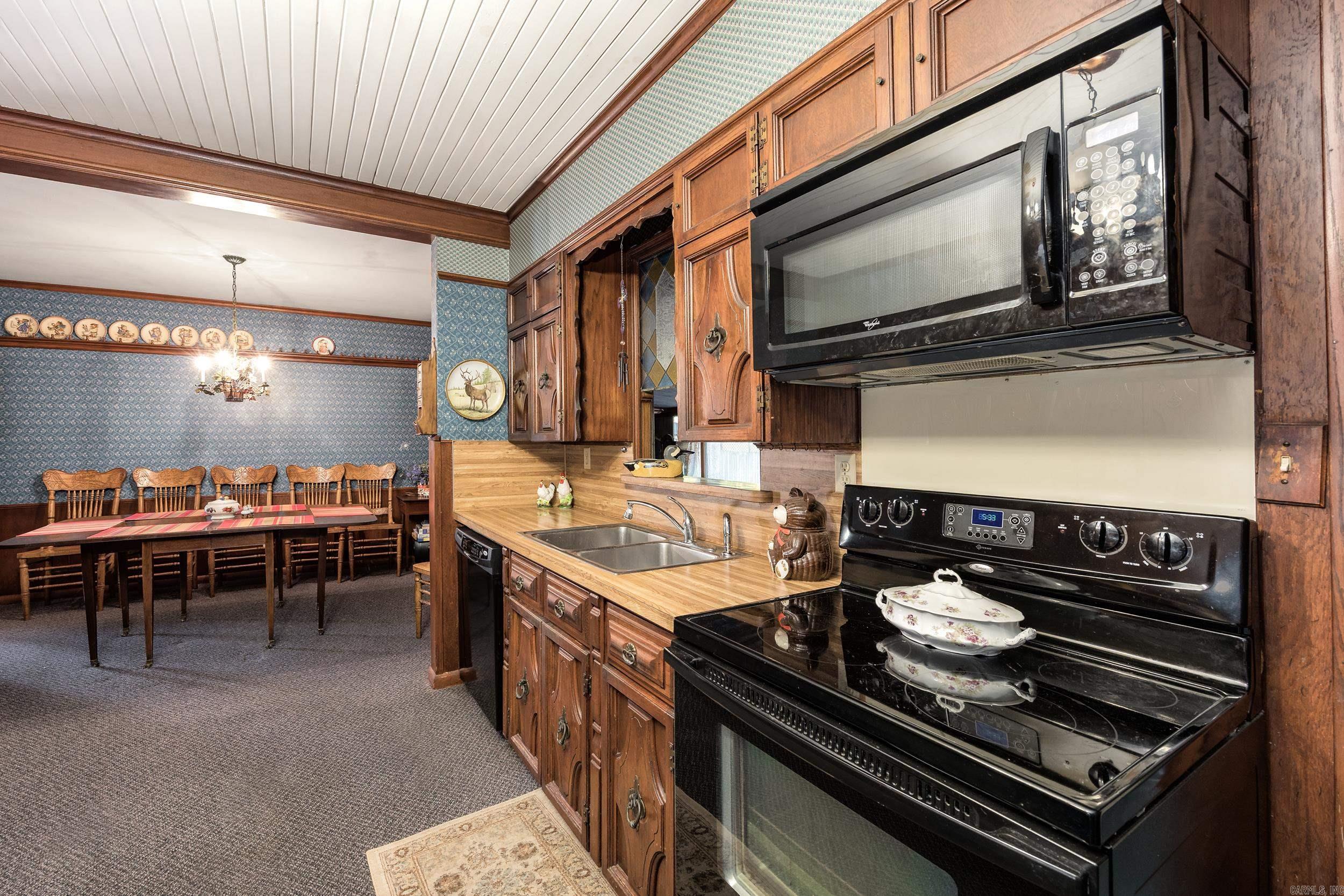 423 W Narroway Street