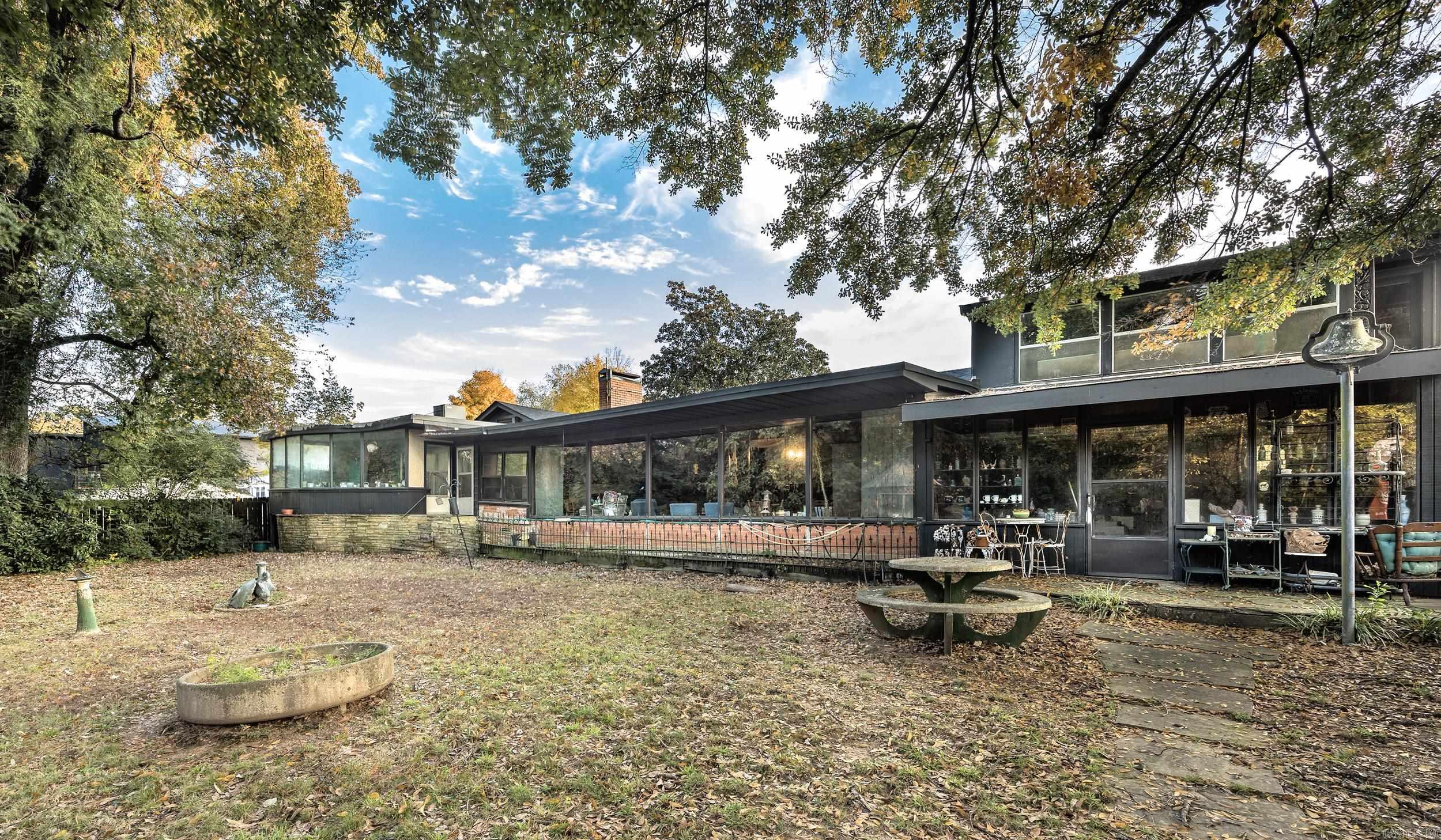 423 W Narroway Street