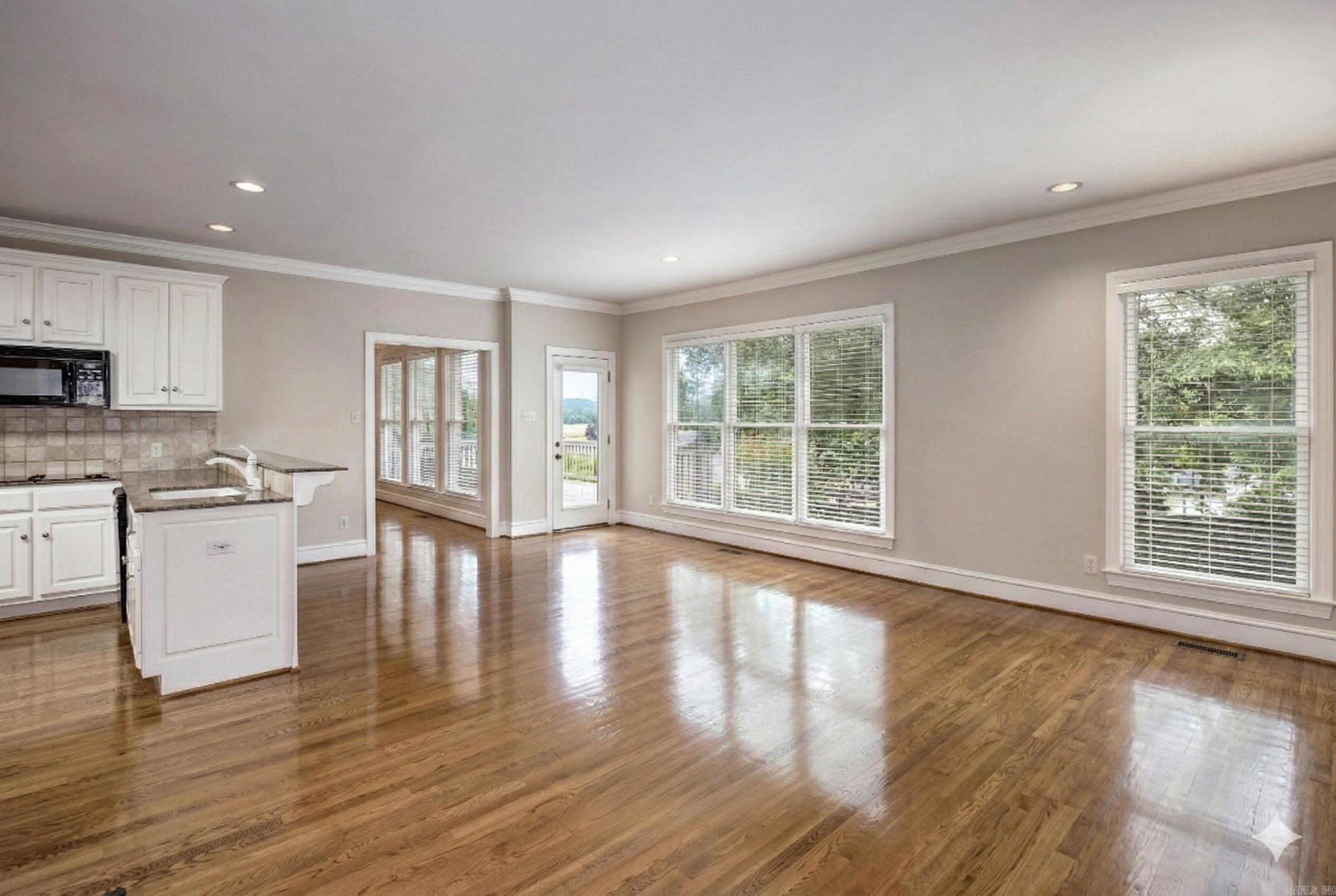 6 Frecourt Lane