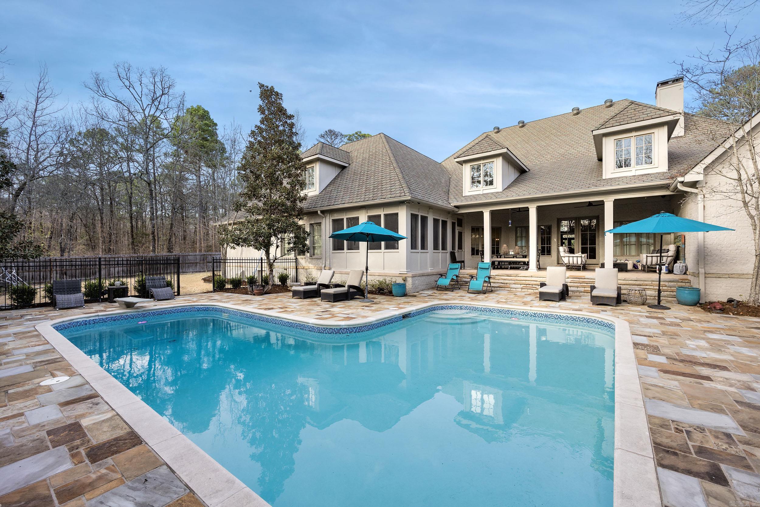 14 Sologne Circle