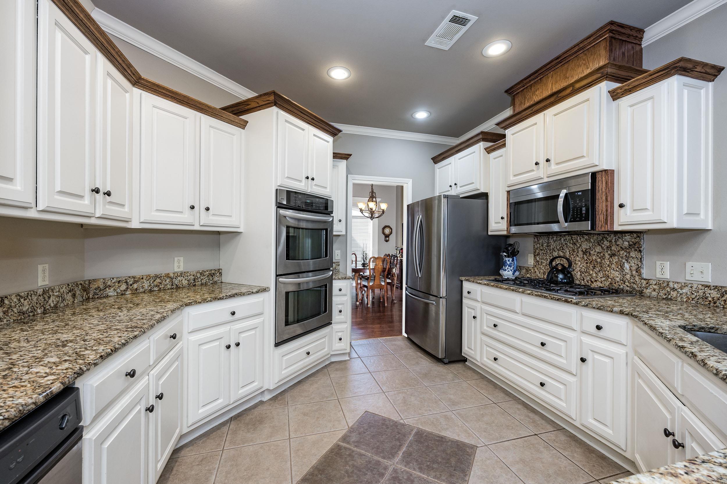 2808 Quick Silver Lane