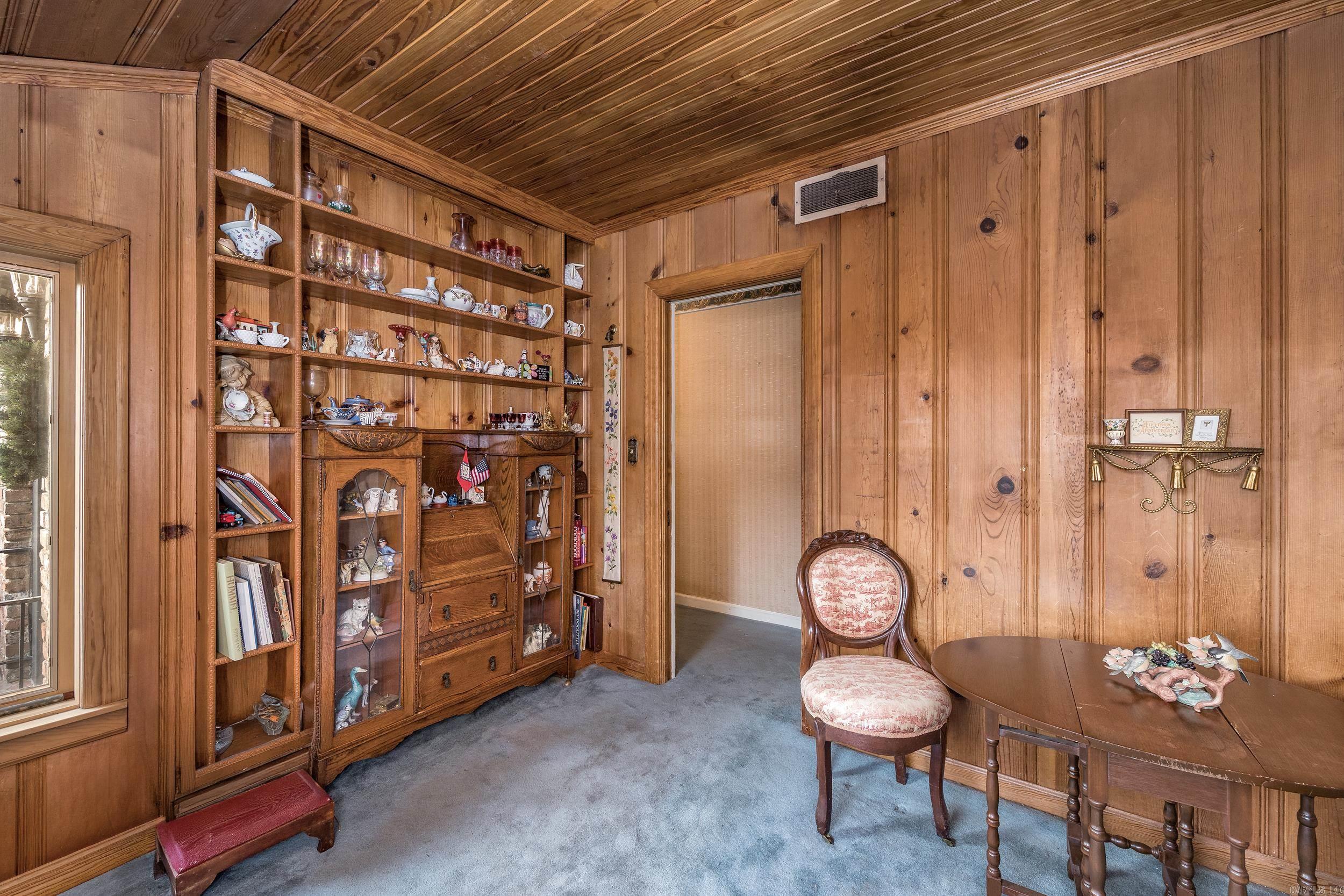 423 W Narroway Street