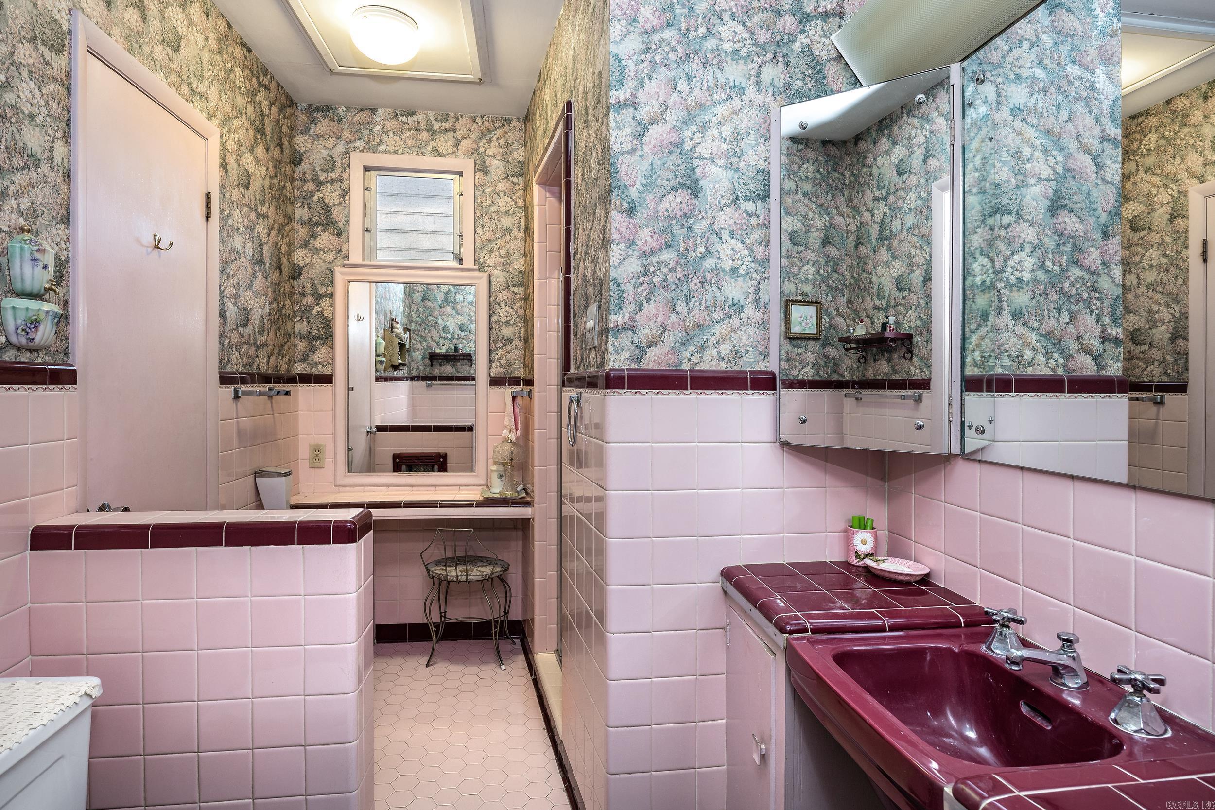 423 W Narroway Street