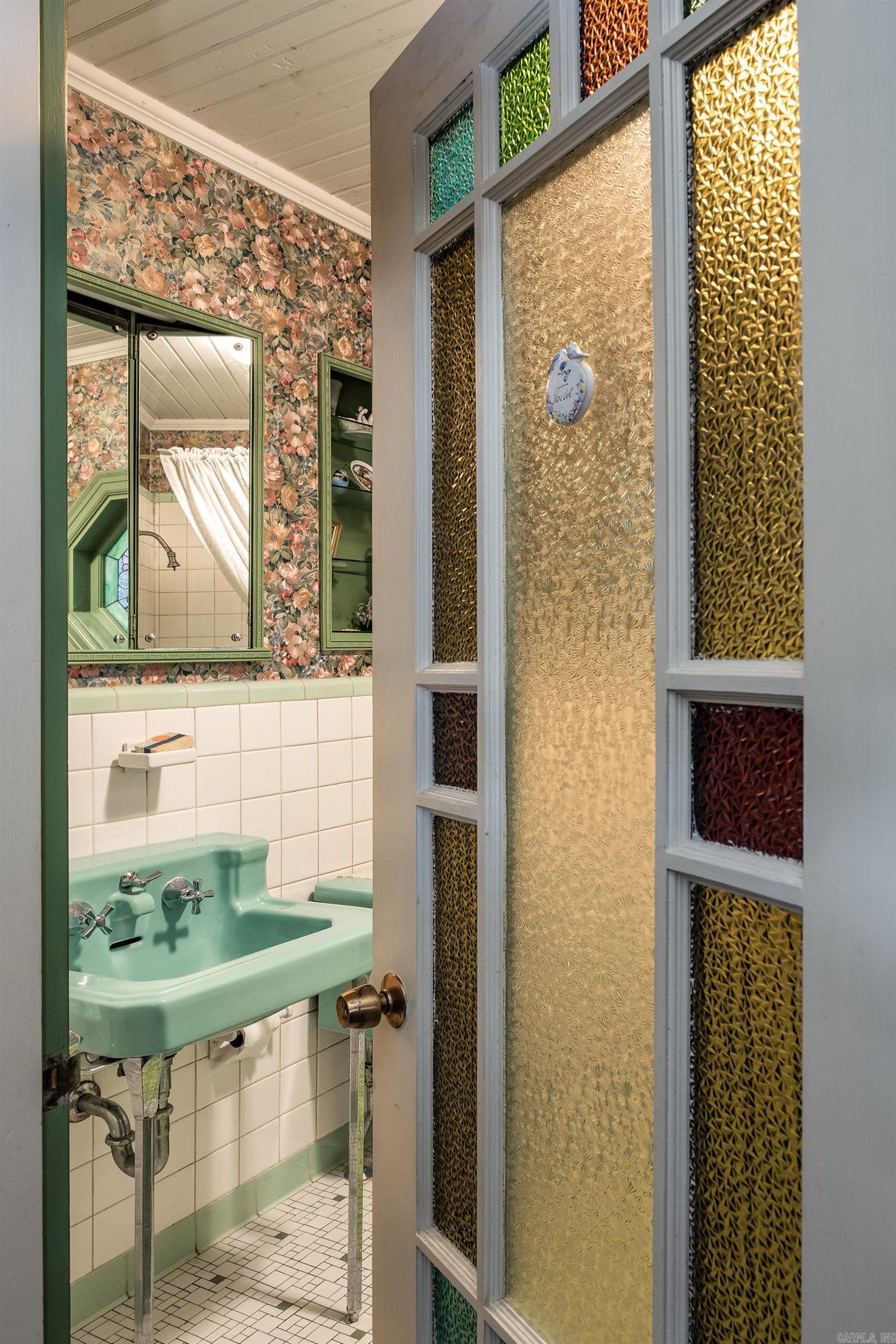 423 W Narroway Street