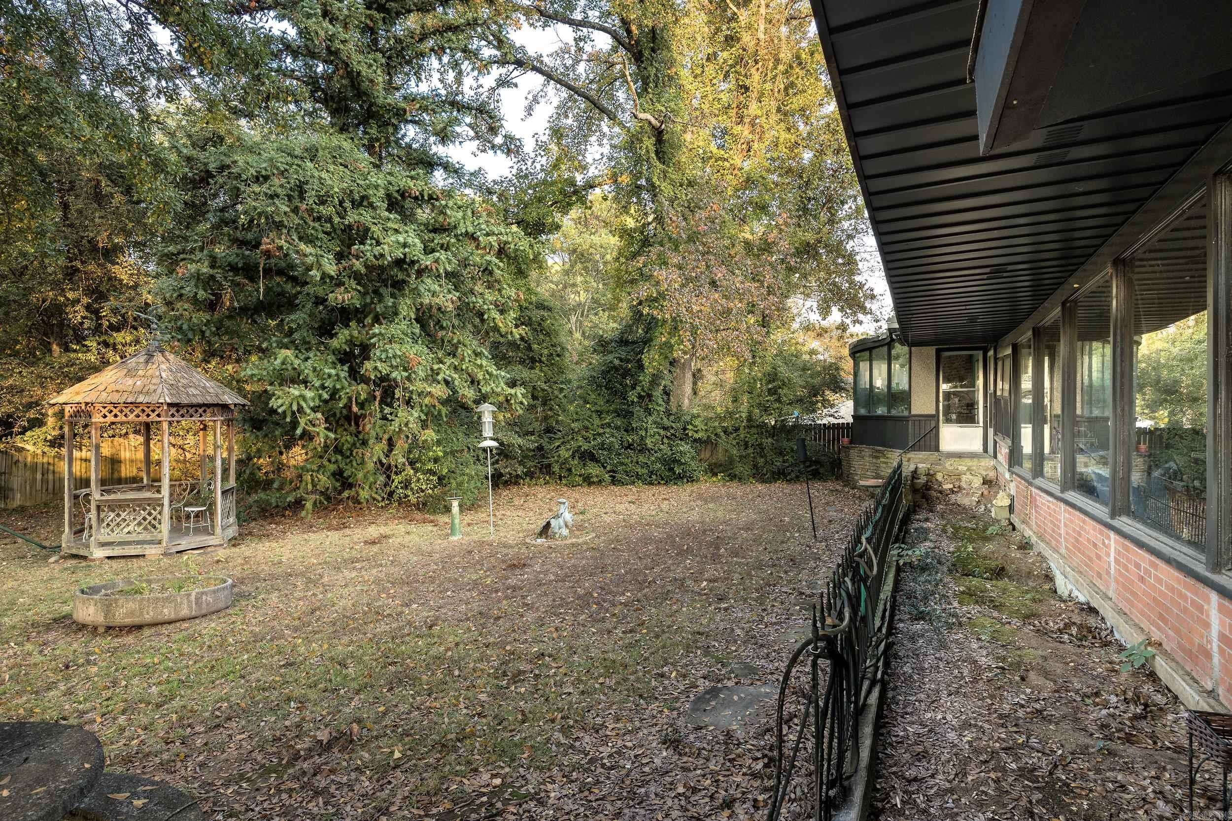 423 W Narroway Street