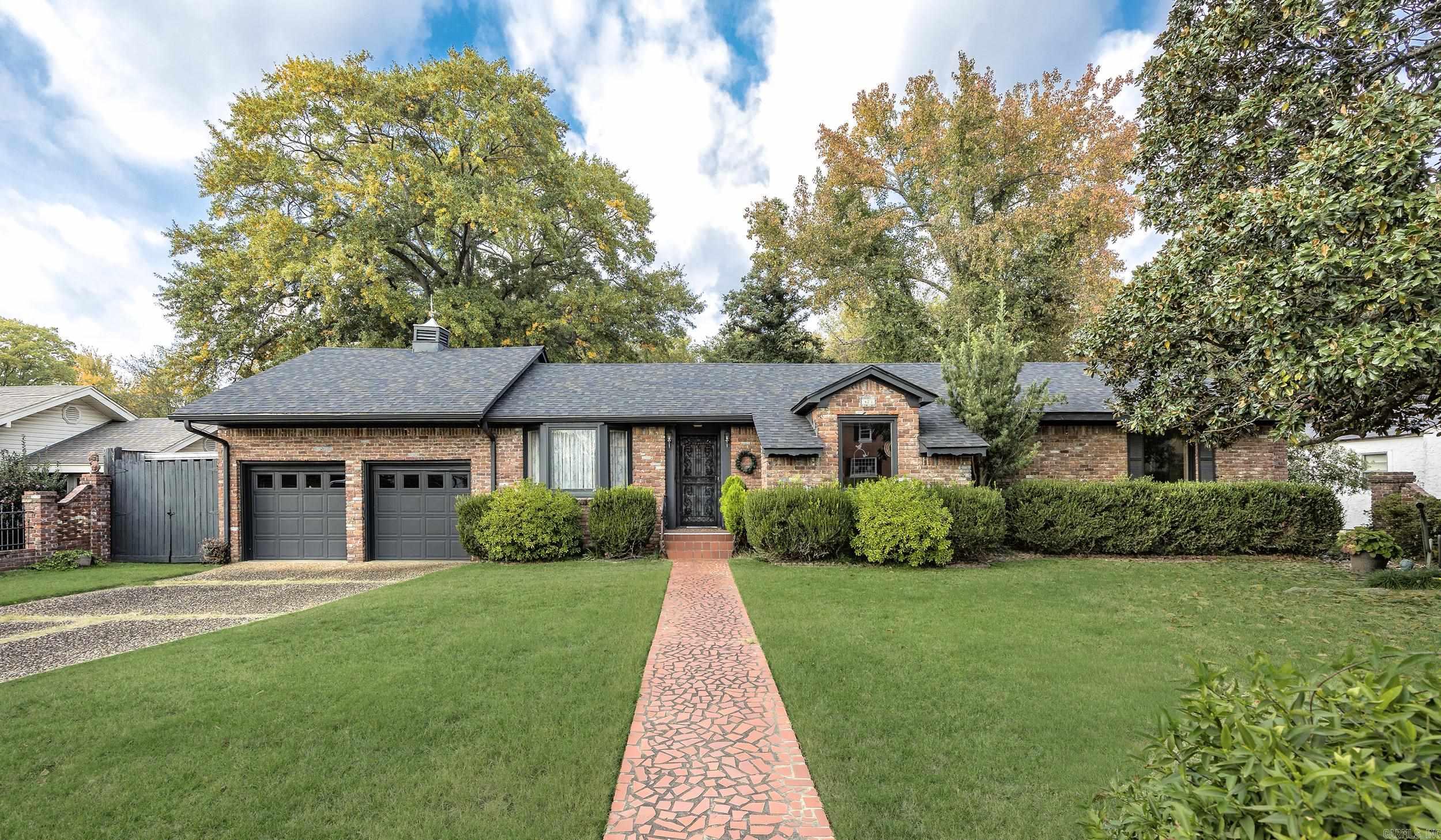 423 W Narroway Street