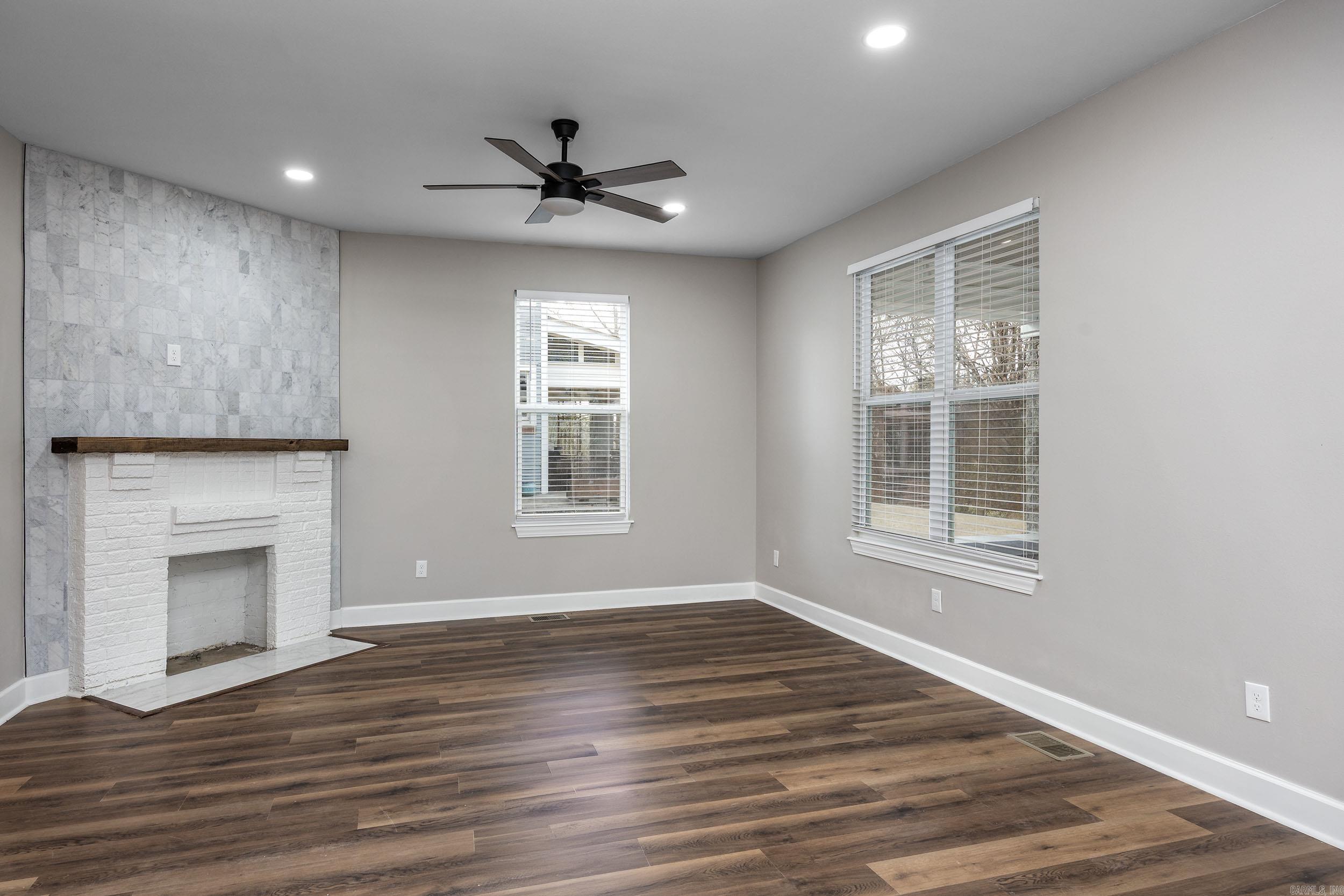 1105 W 24th Street