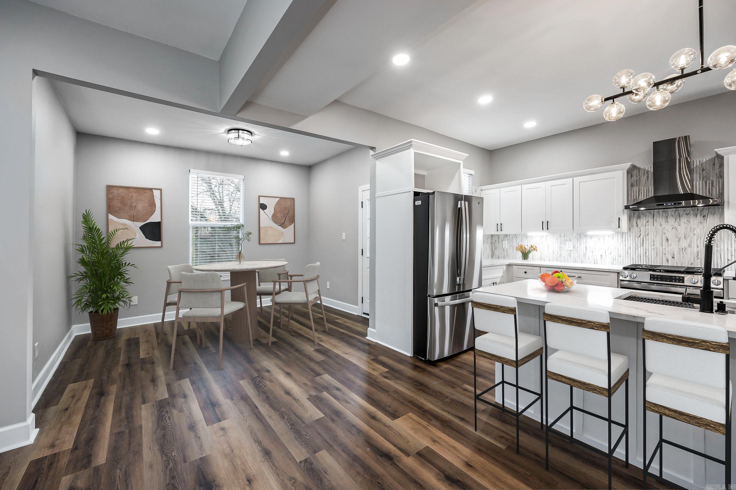 1105 W 24th Street