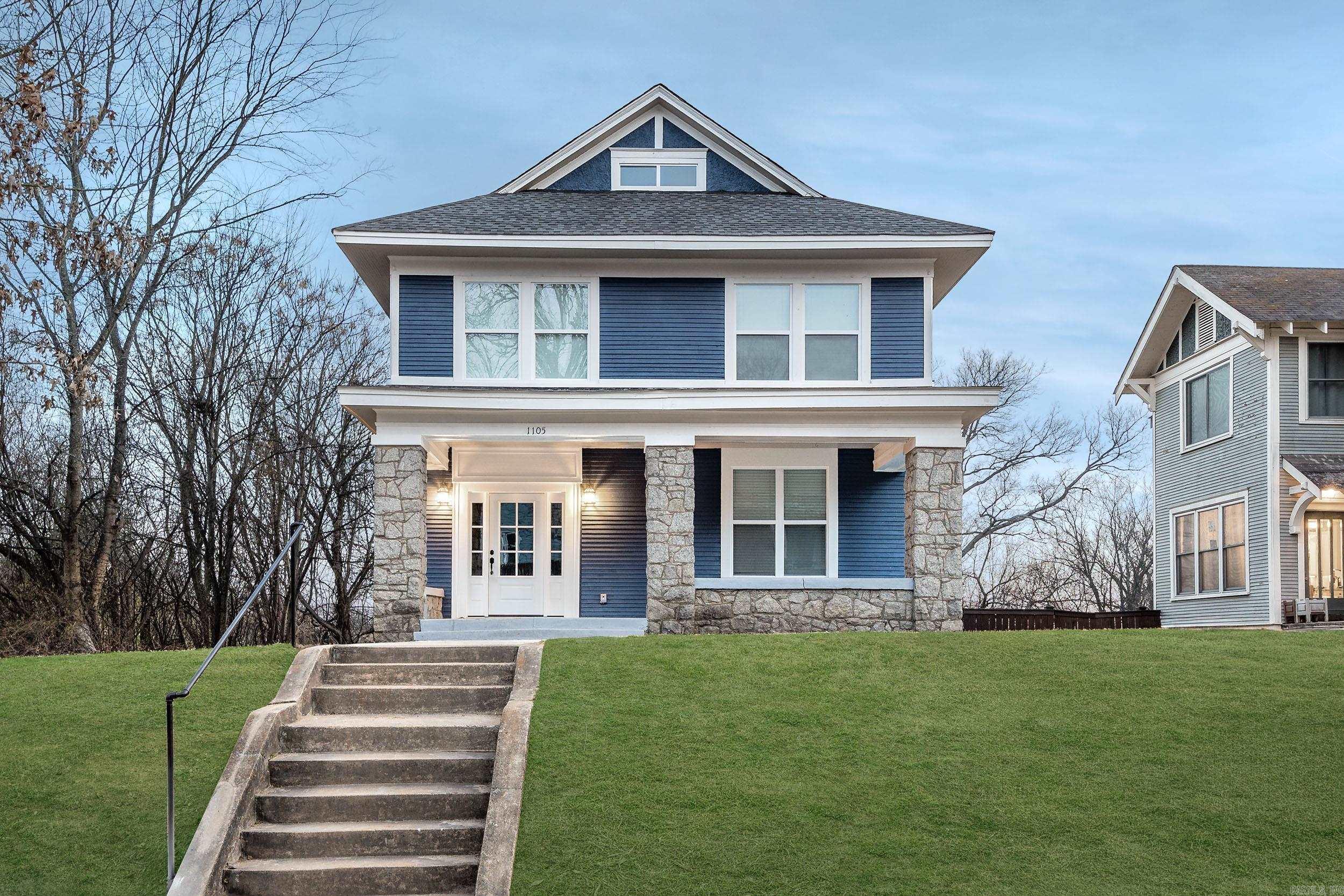 1105 W 24th Street
