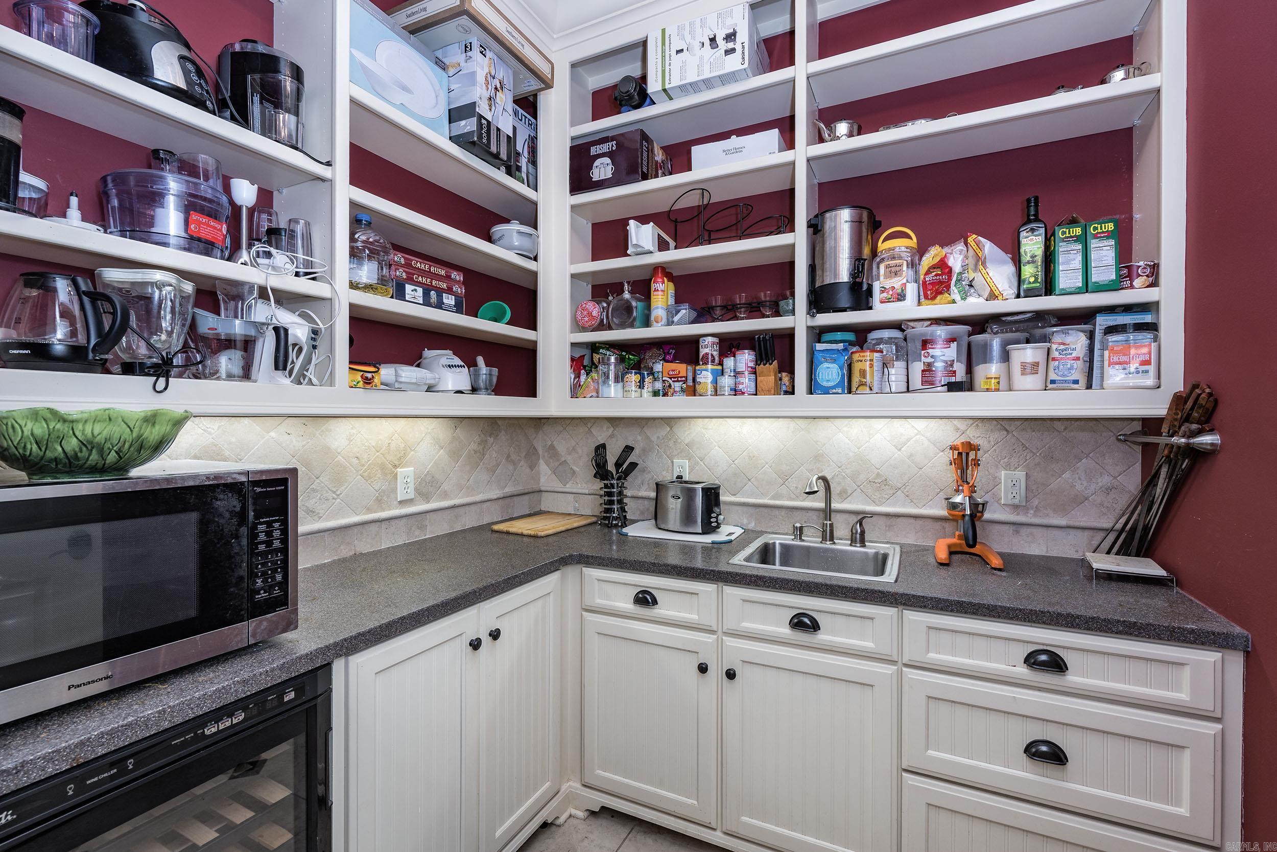 106 Deauville Drive