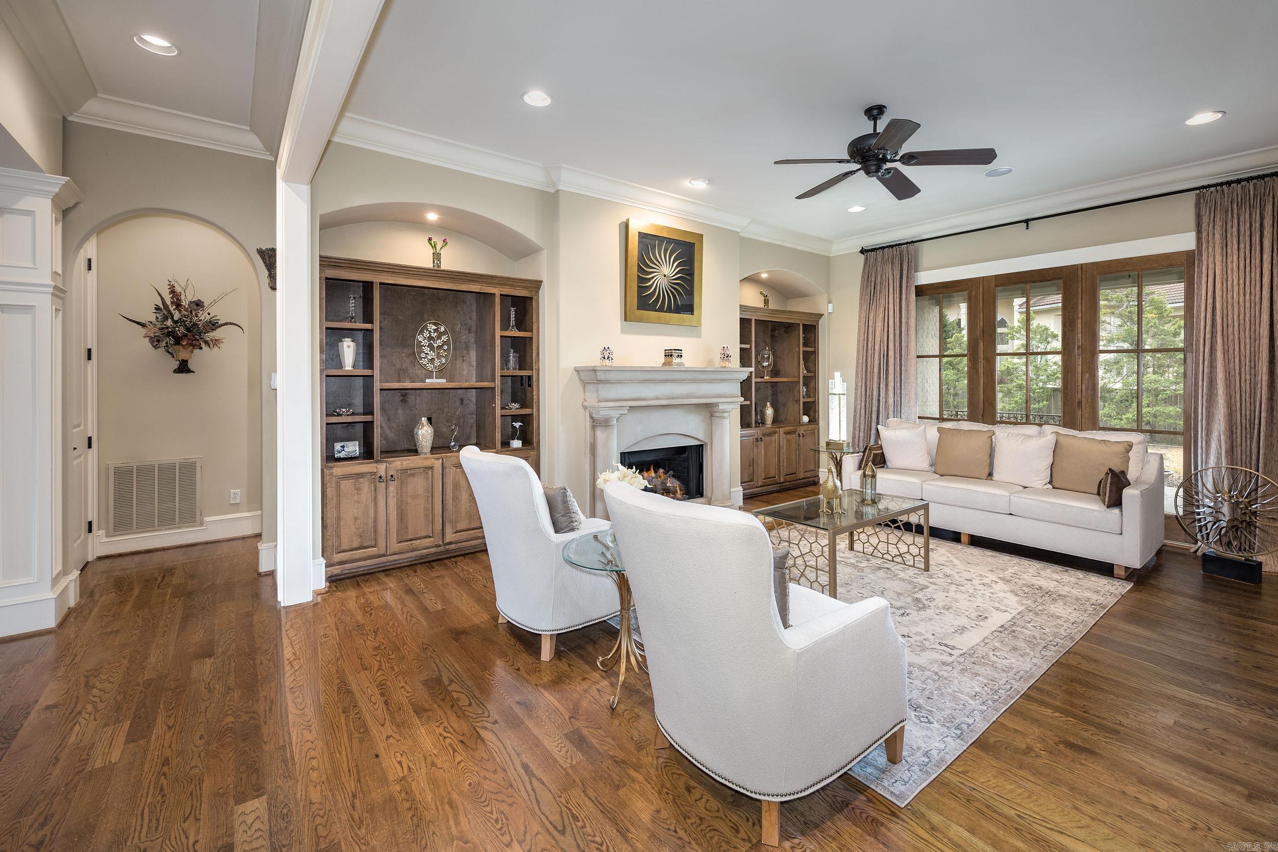 106 Deauville Drive