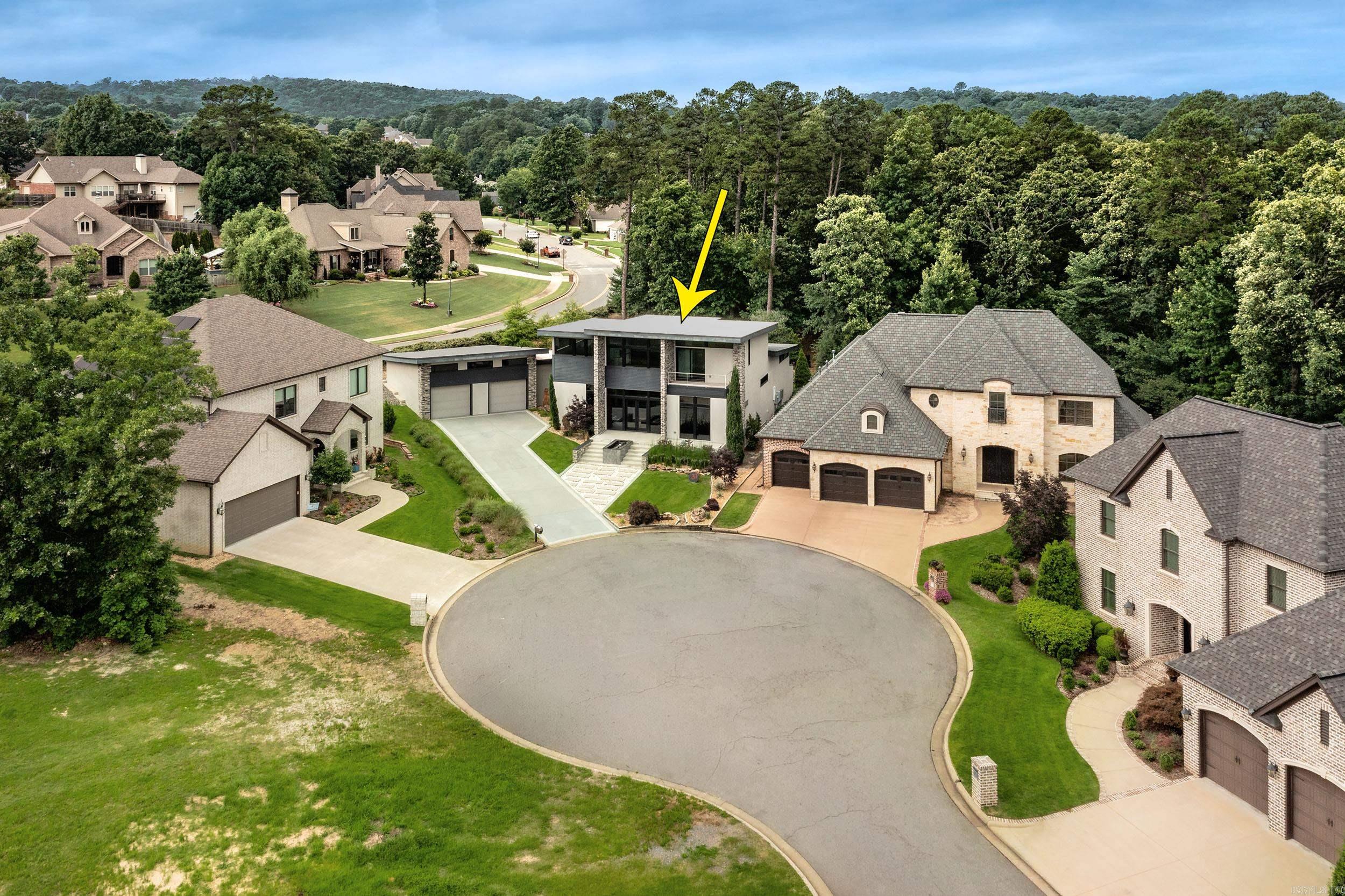 31 La Scala Court