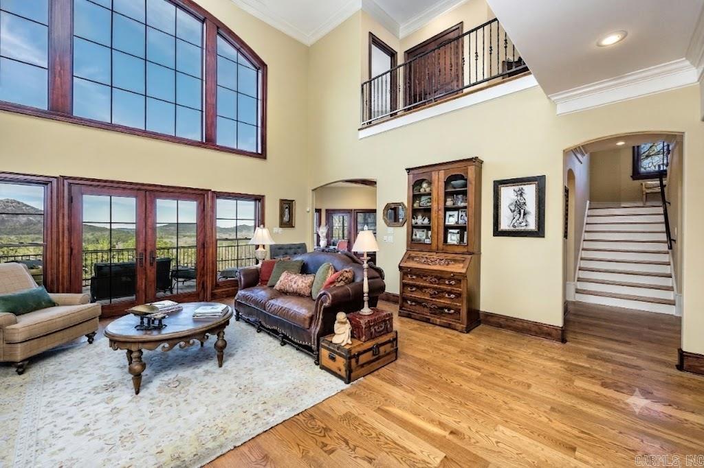 6916 Westridge Road