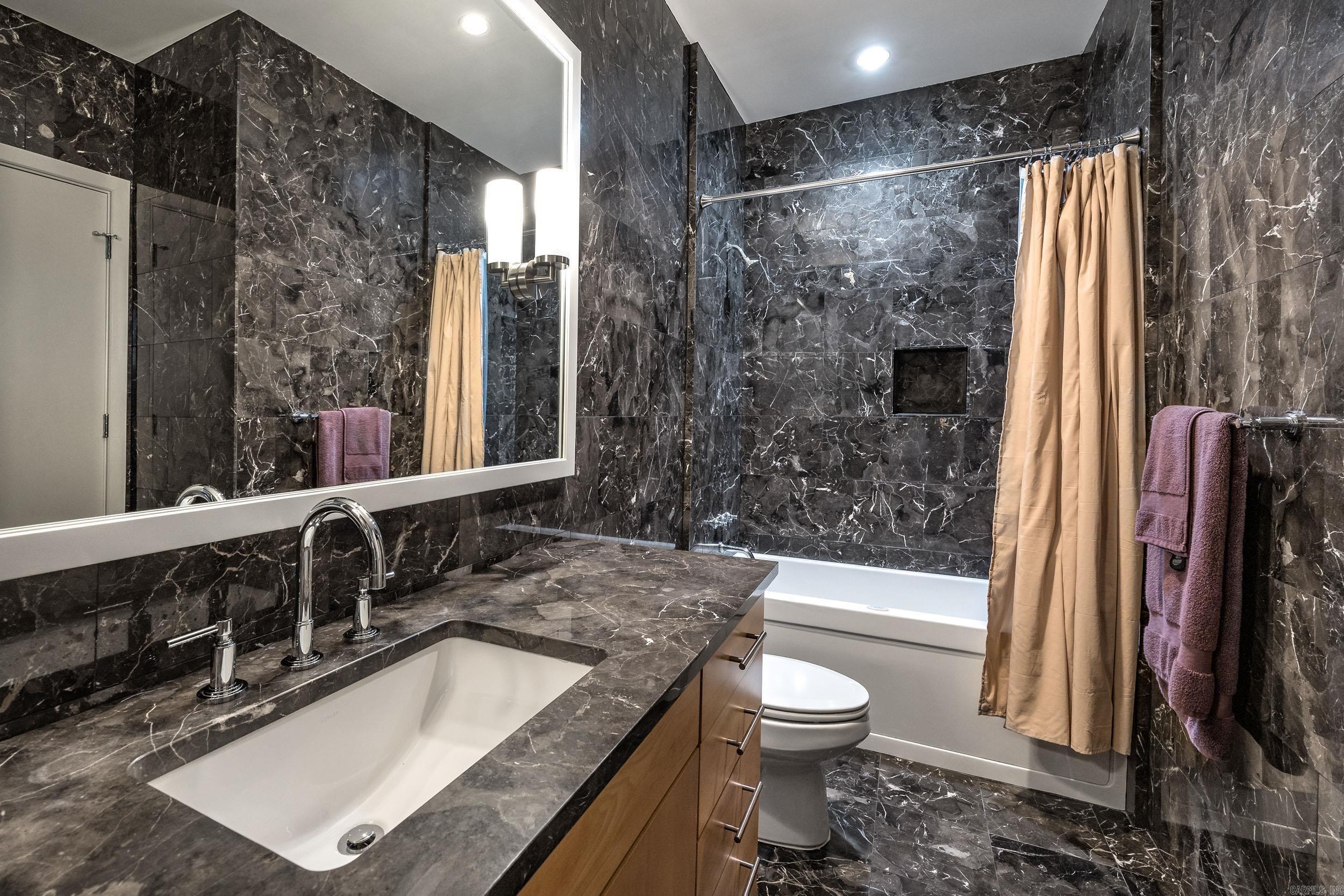 315 Rock Street Unit: 1706