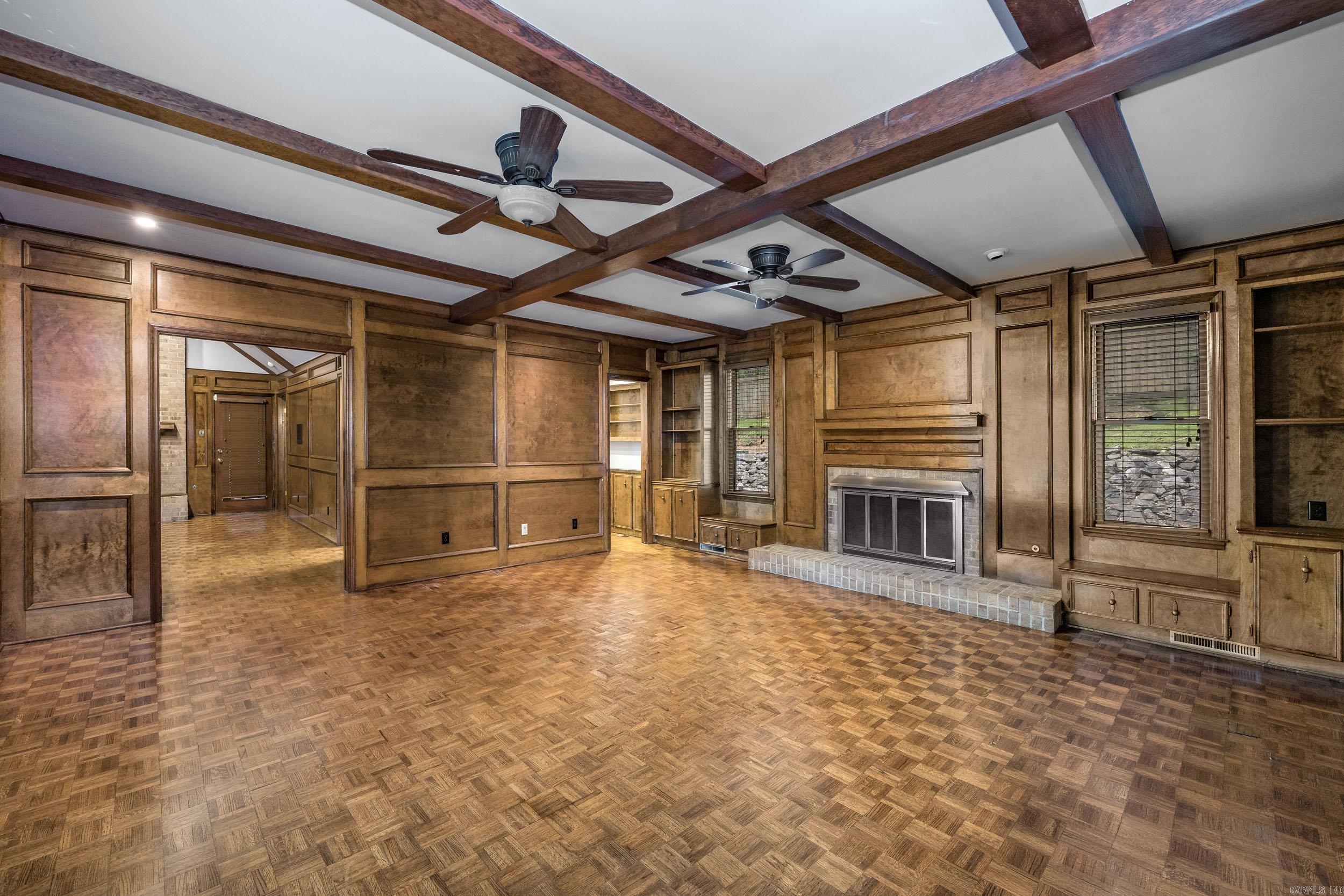 301 Valley Club Circle