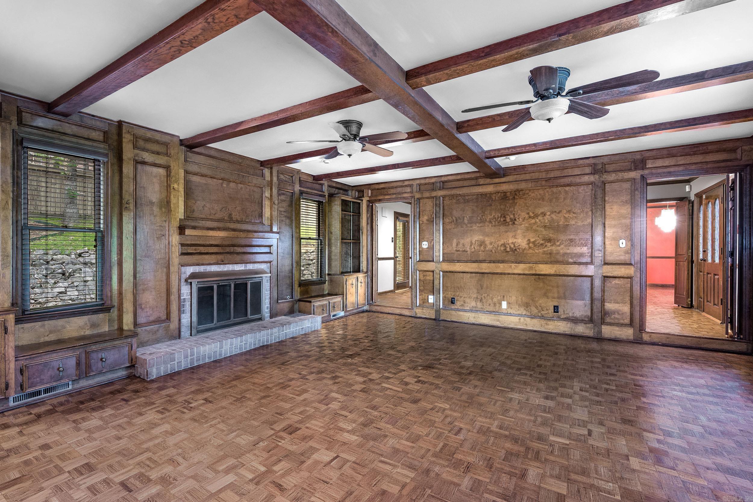 301 Valley Club Circle