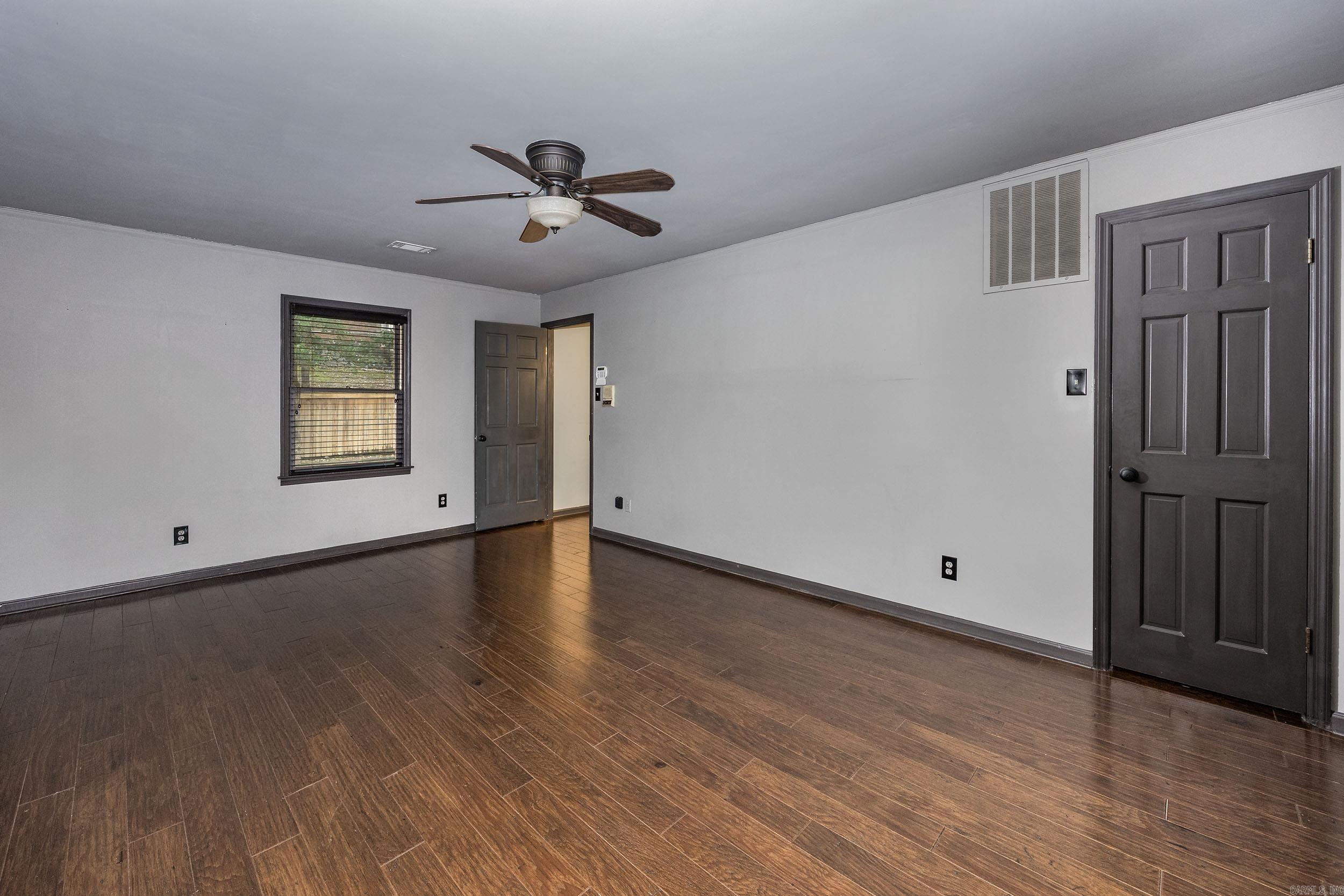 301 Valley Club Circle