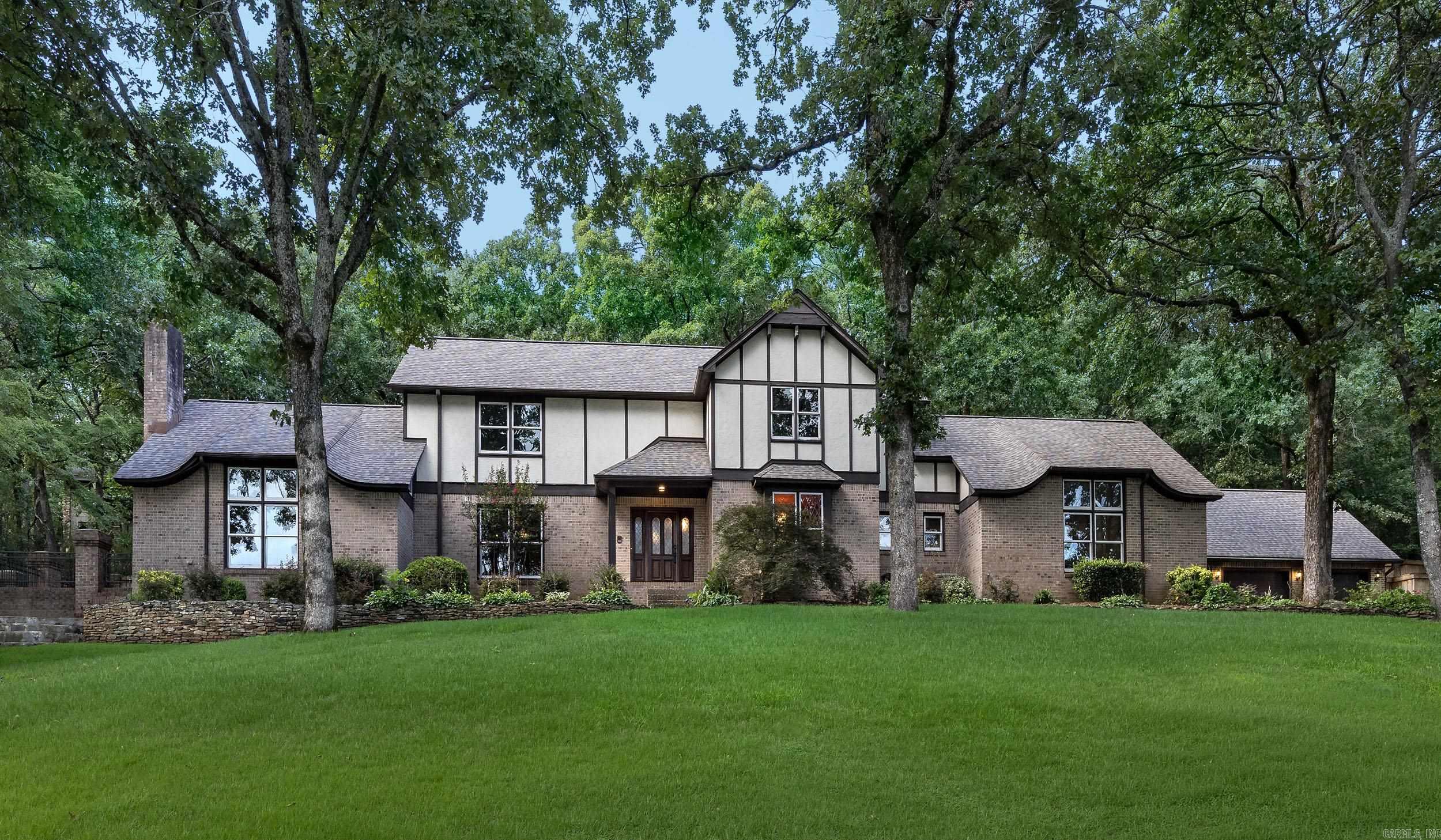 301 Valley Club Circle