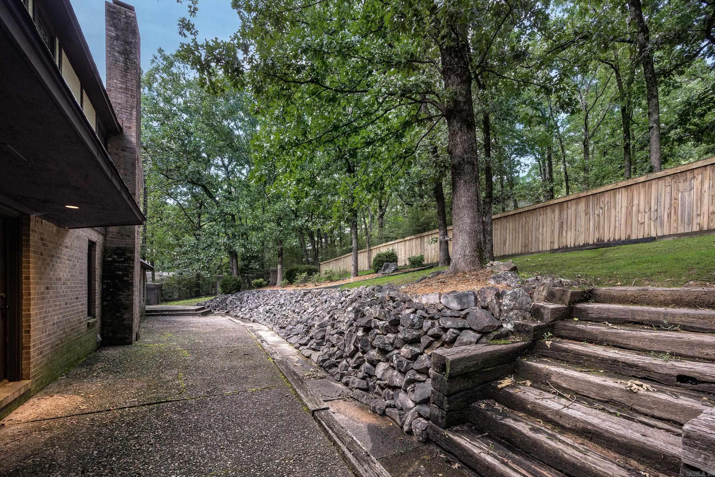 301 Valley Club Circle