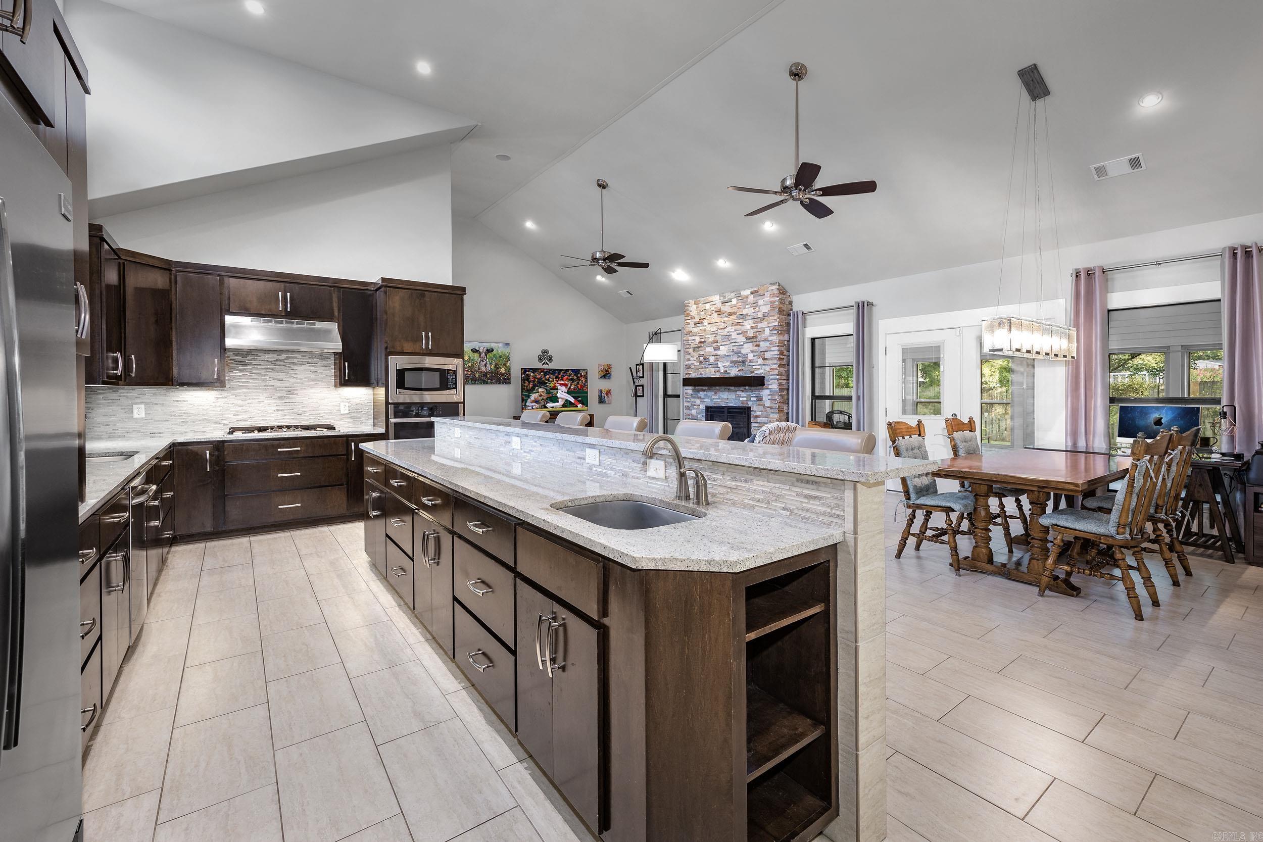 22 Stonecreek Court