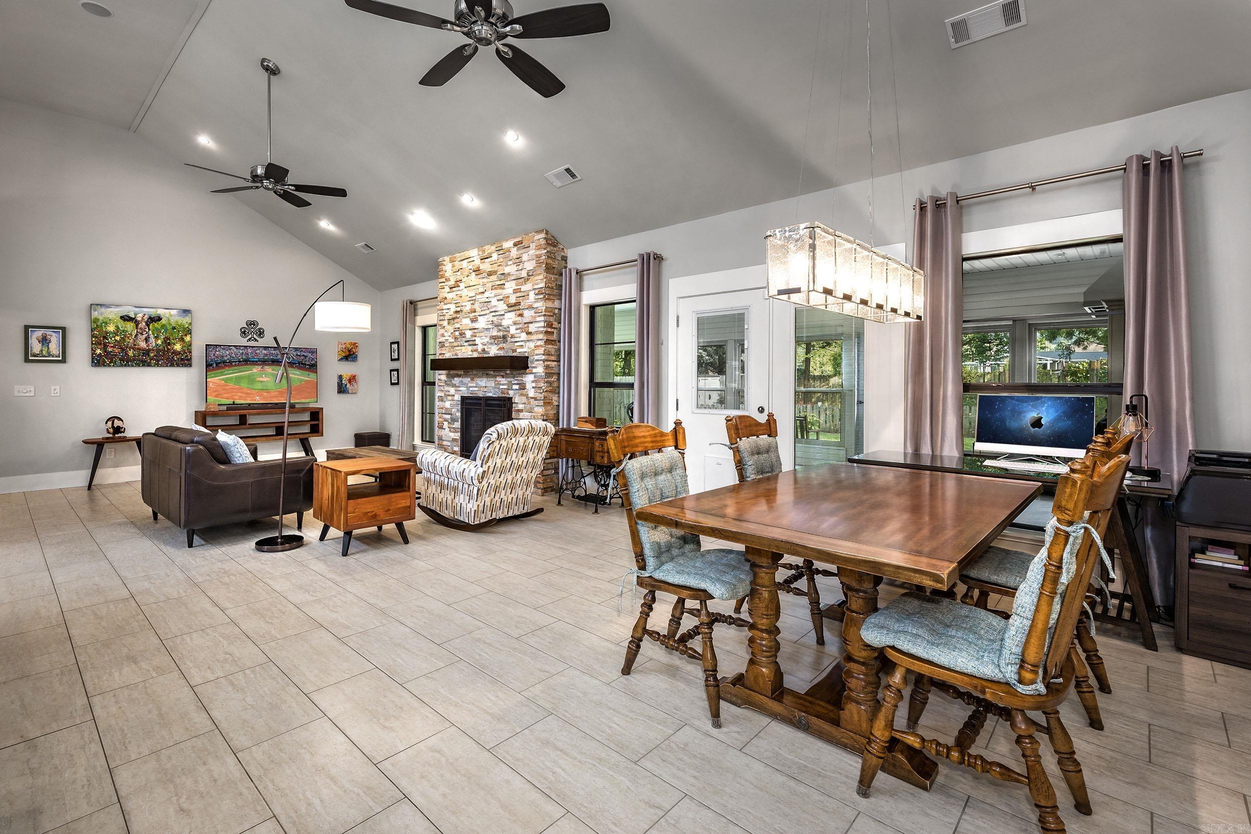 22 Stonecreek Court