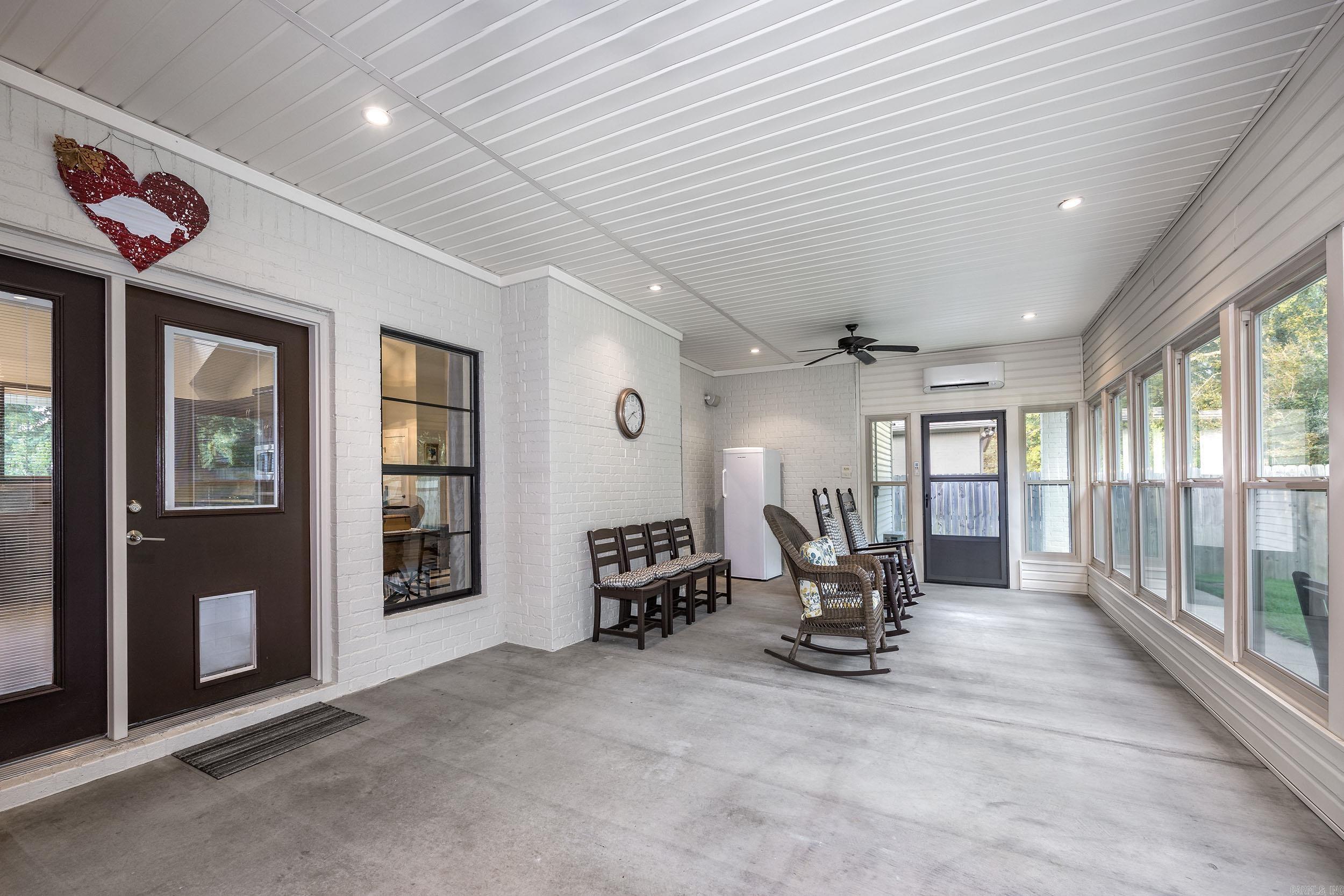 22 Stonecreek Court