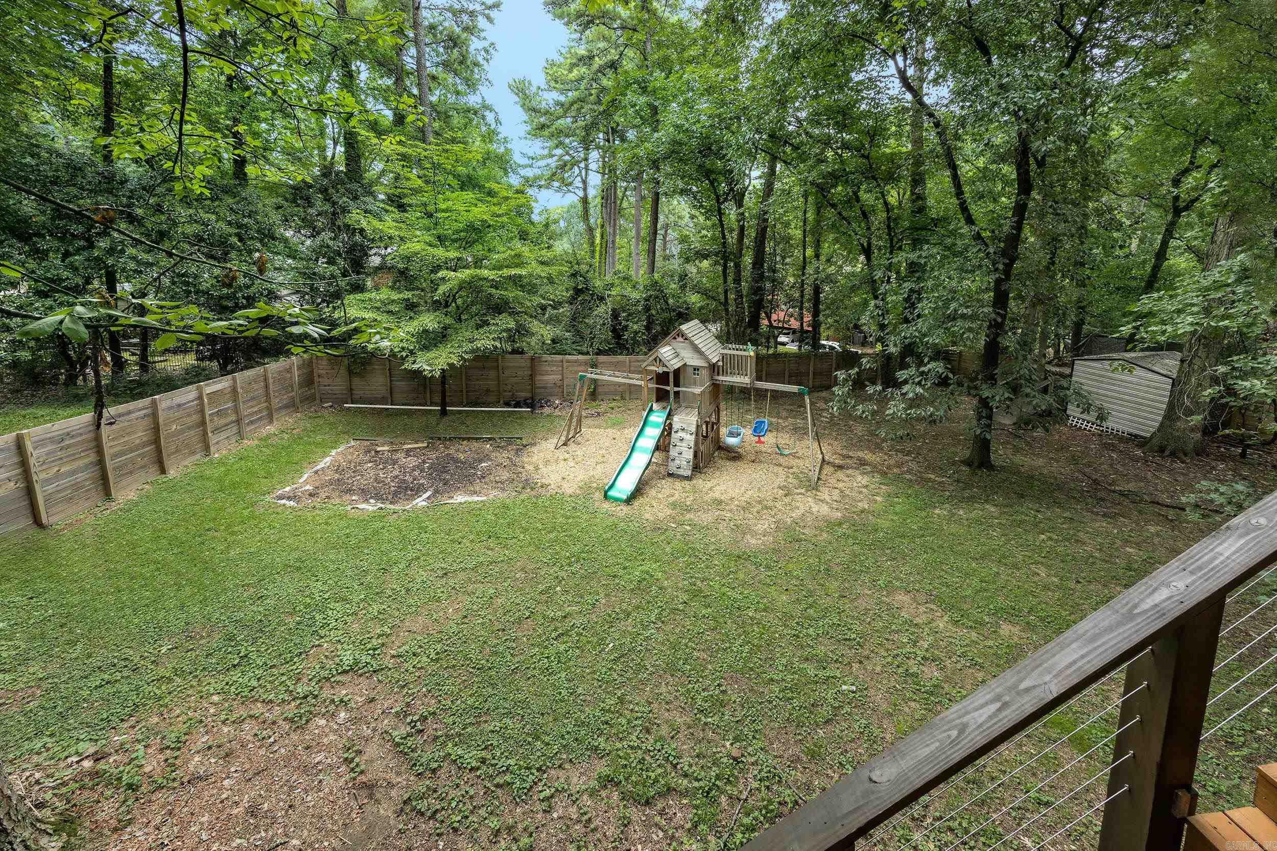 16 Robinwood Drive