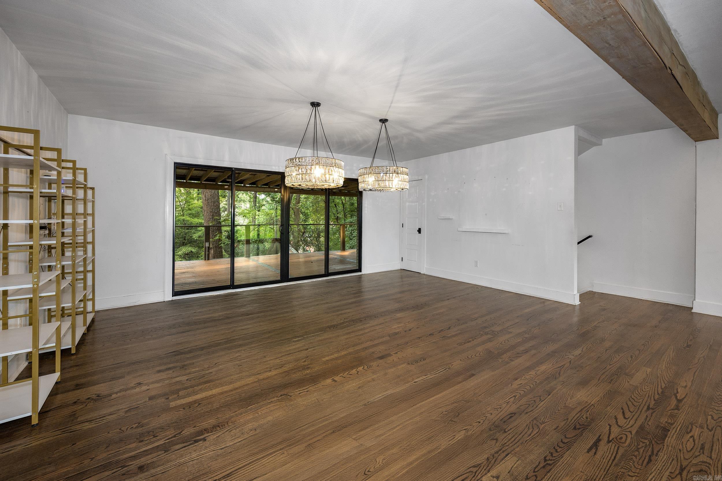 16 Robinwood Drive