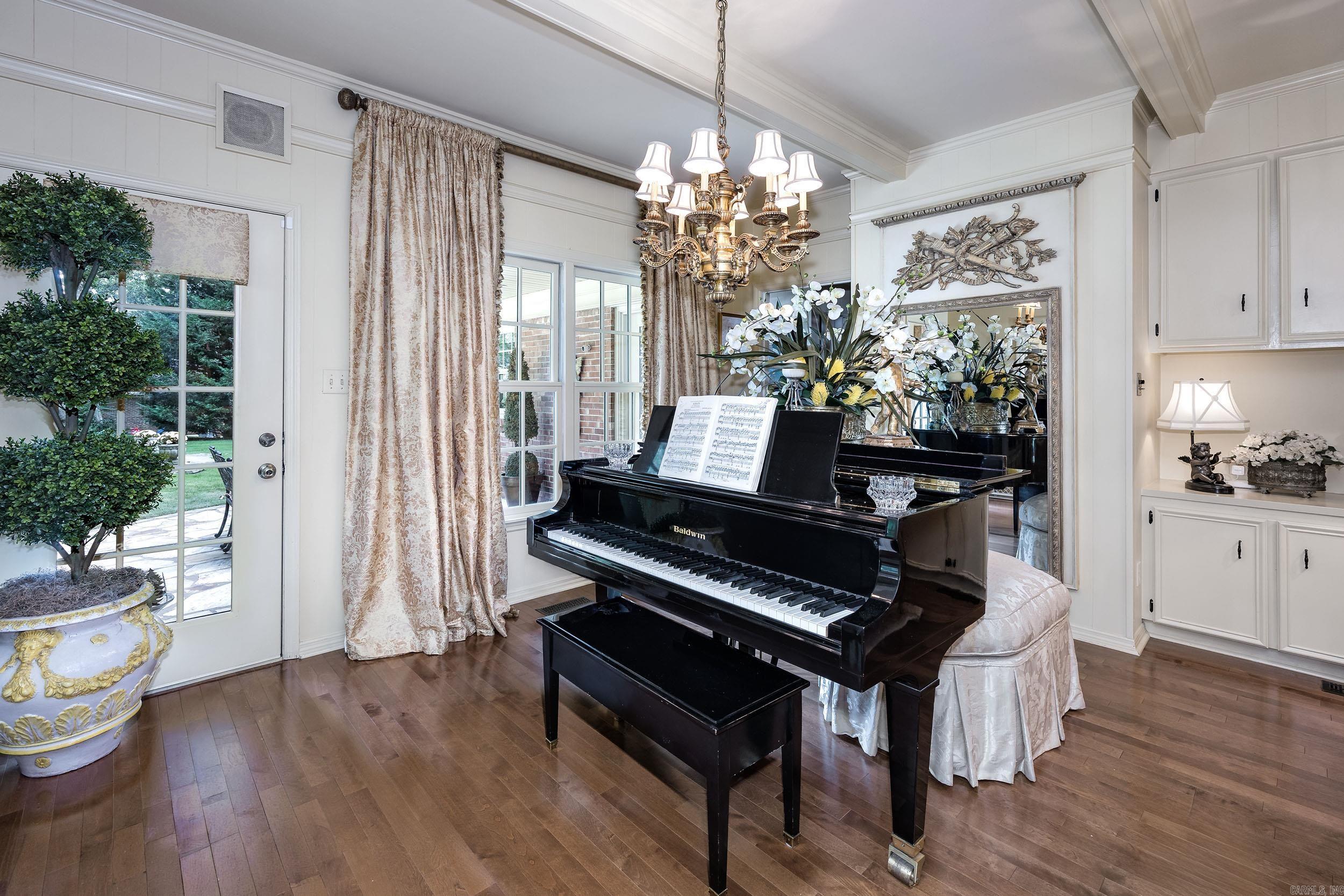 277 Pleasant Valley Drive